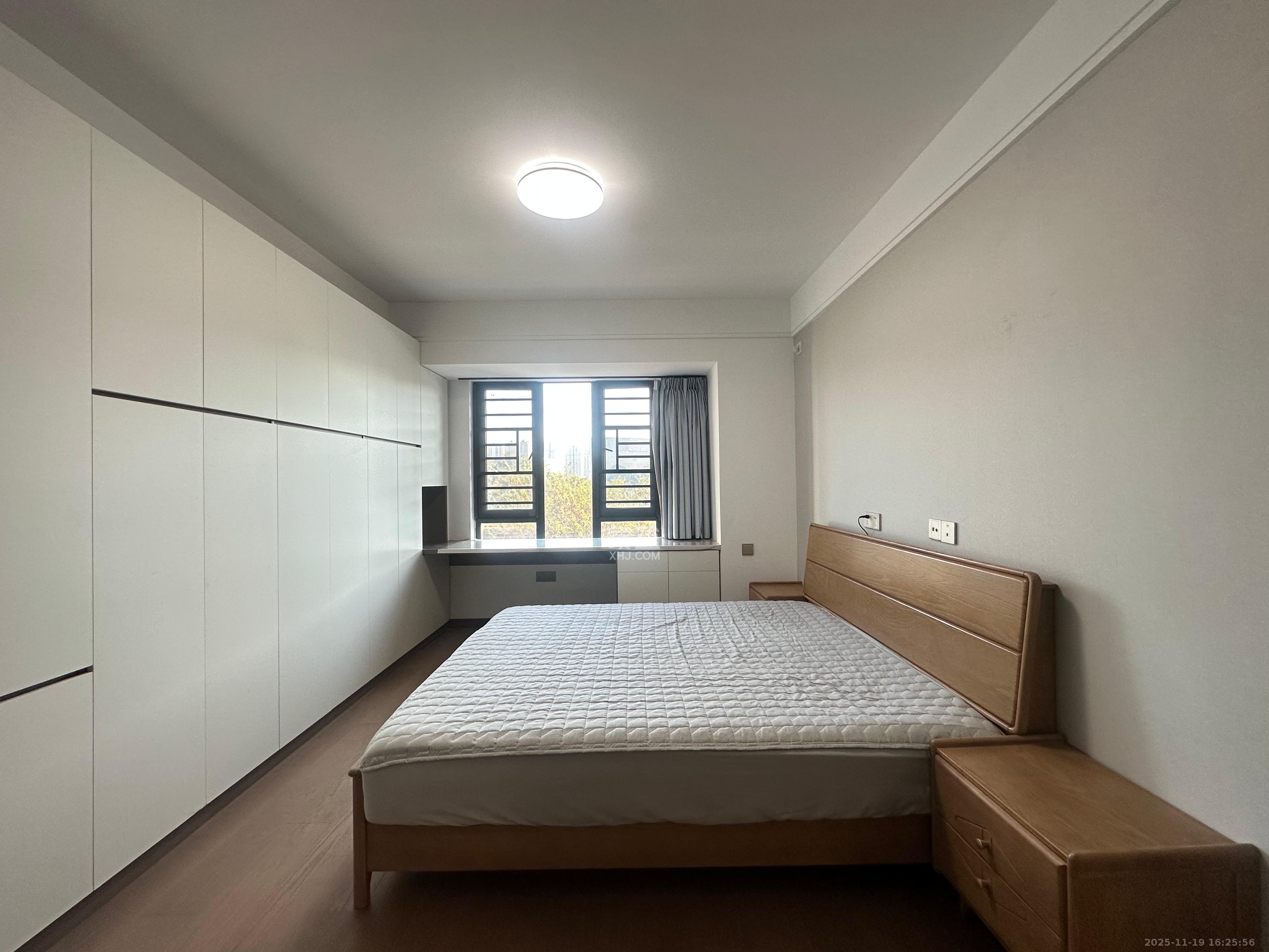 梦想麓隐天境  4室2厅2卫    3500.0元/月室内图