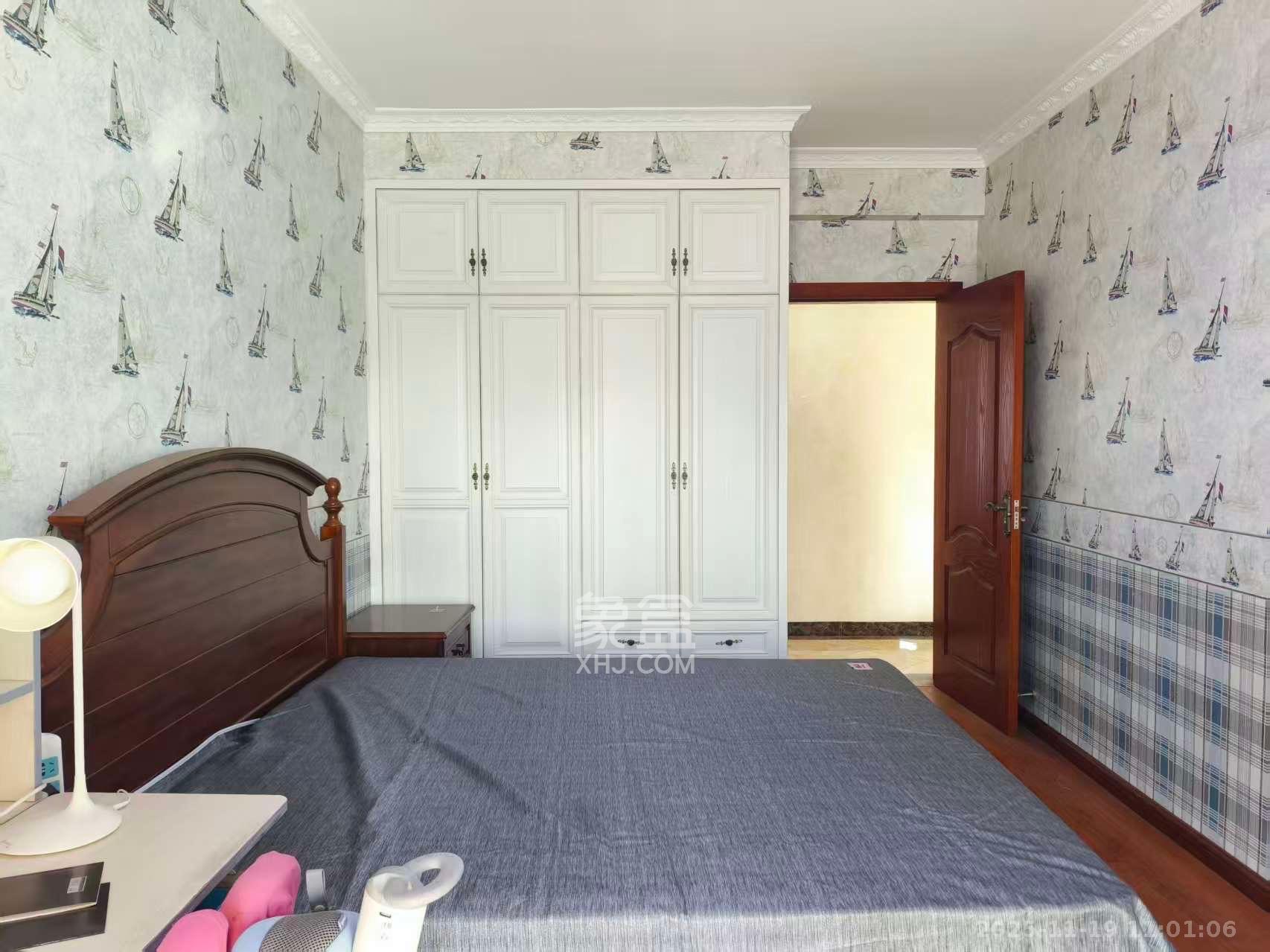 兰亭都荟(璟峰苑) 4室2厅2卫 4000.0元/月 兰亭都荟(璟峰苑) 4室2厅2卫 4000.0元/月室内图