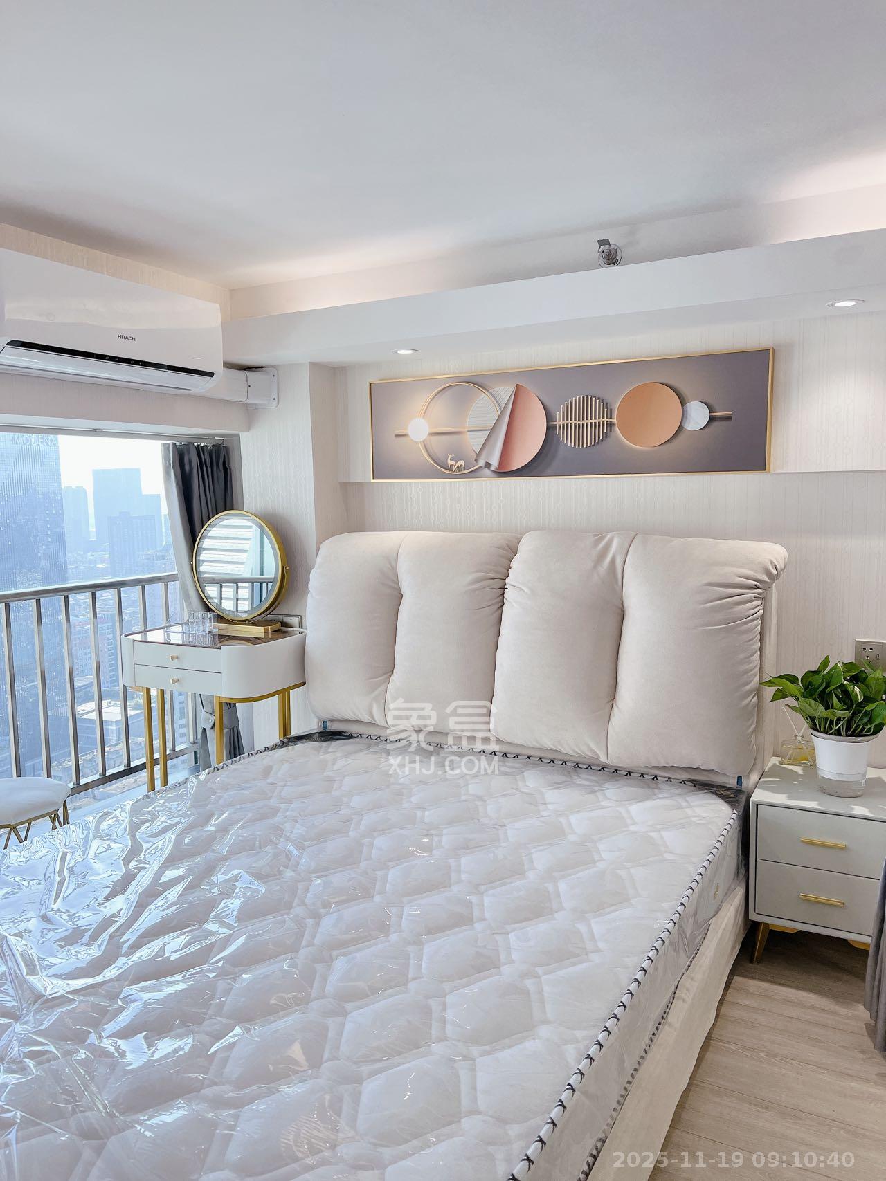 华远华时代  2室1厅1卫    2600.0元/月室内图