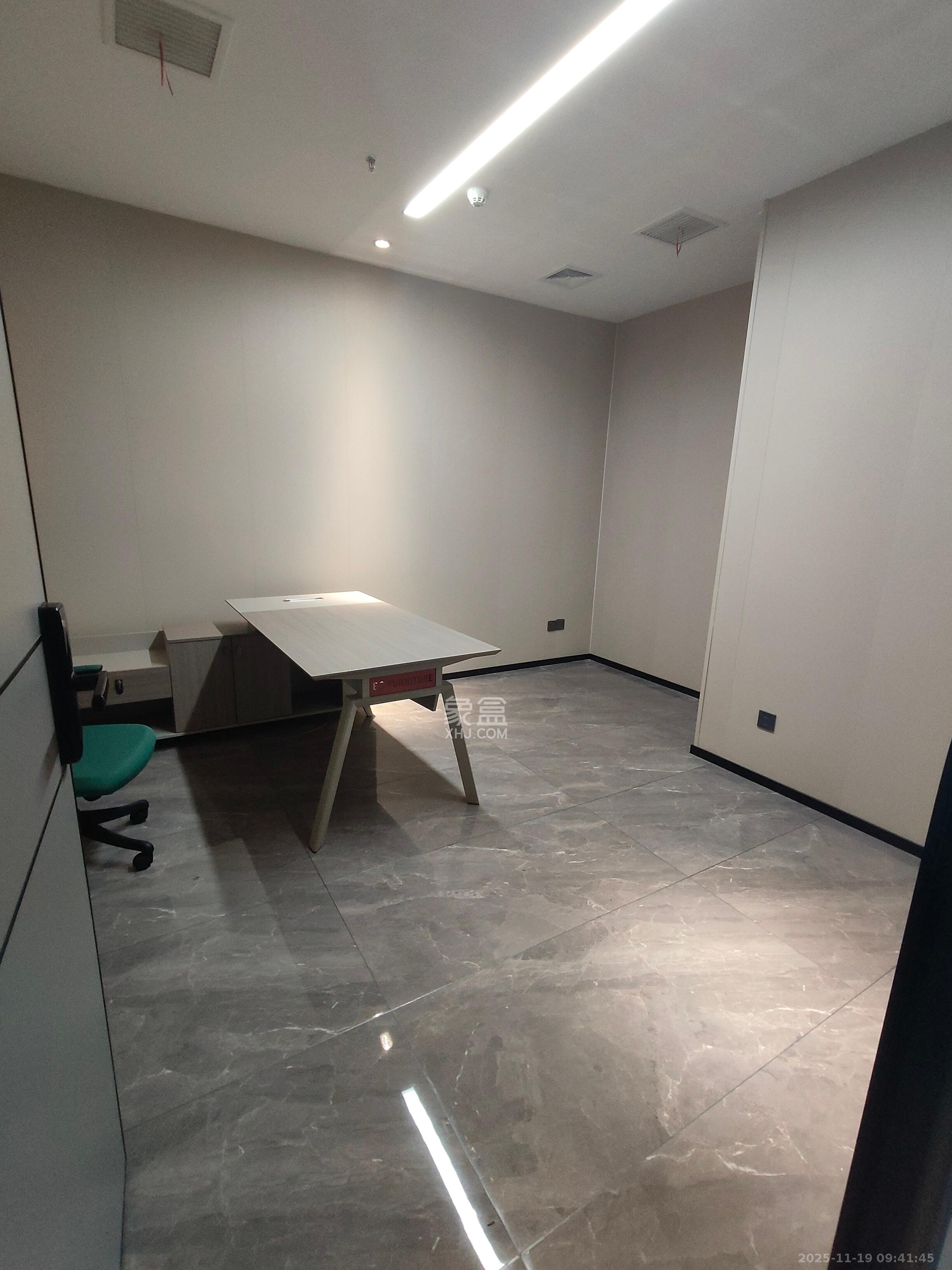 铭诚绿谷智慧产业园   29.8㎡      2180.0元/月