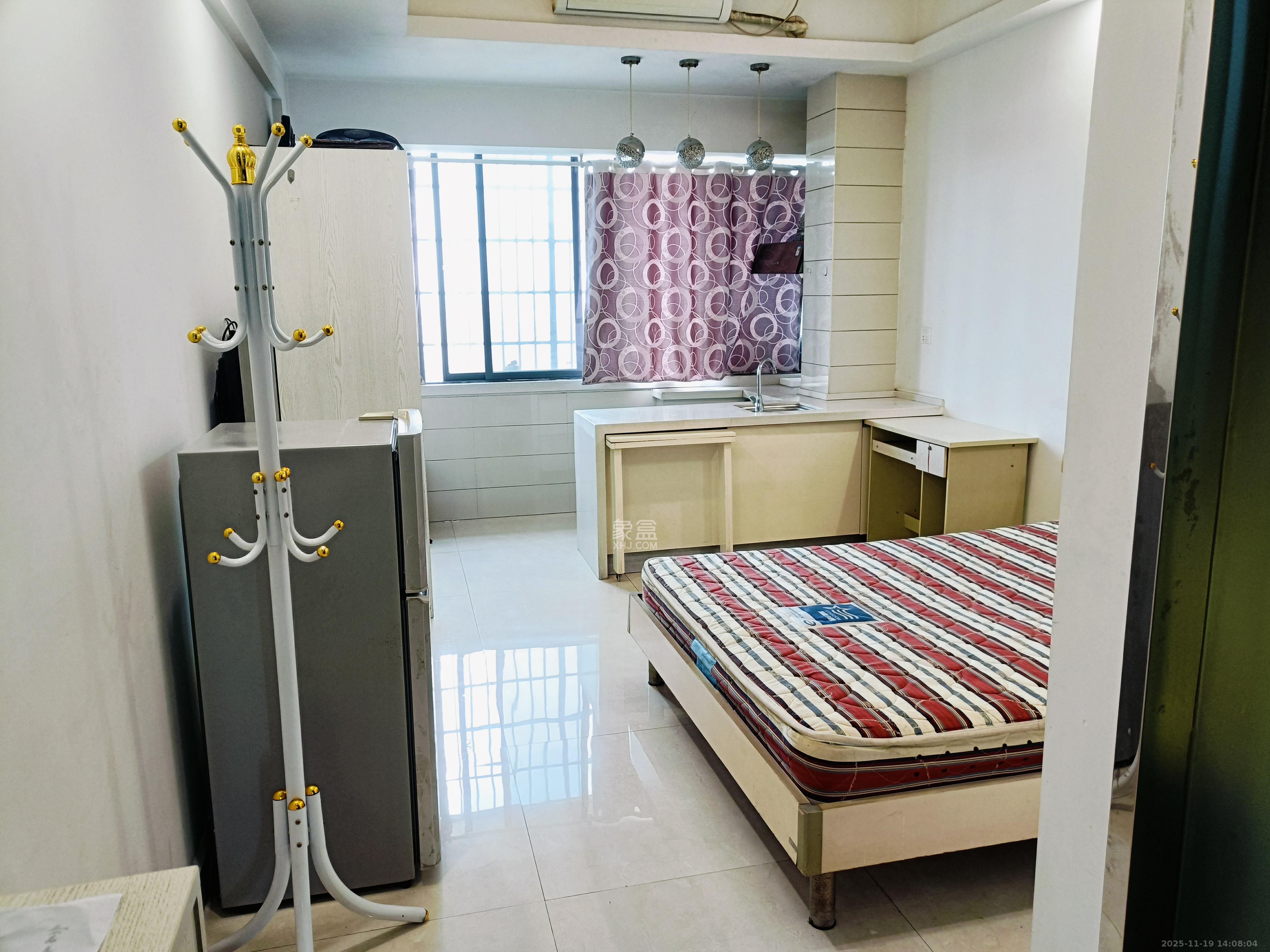 佐佑大厦 1室1厅1卫 800.0元/月 佐佑大厦 1室1厅1卫 800.0元/月室内图