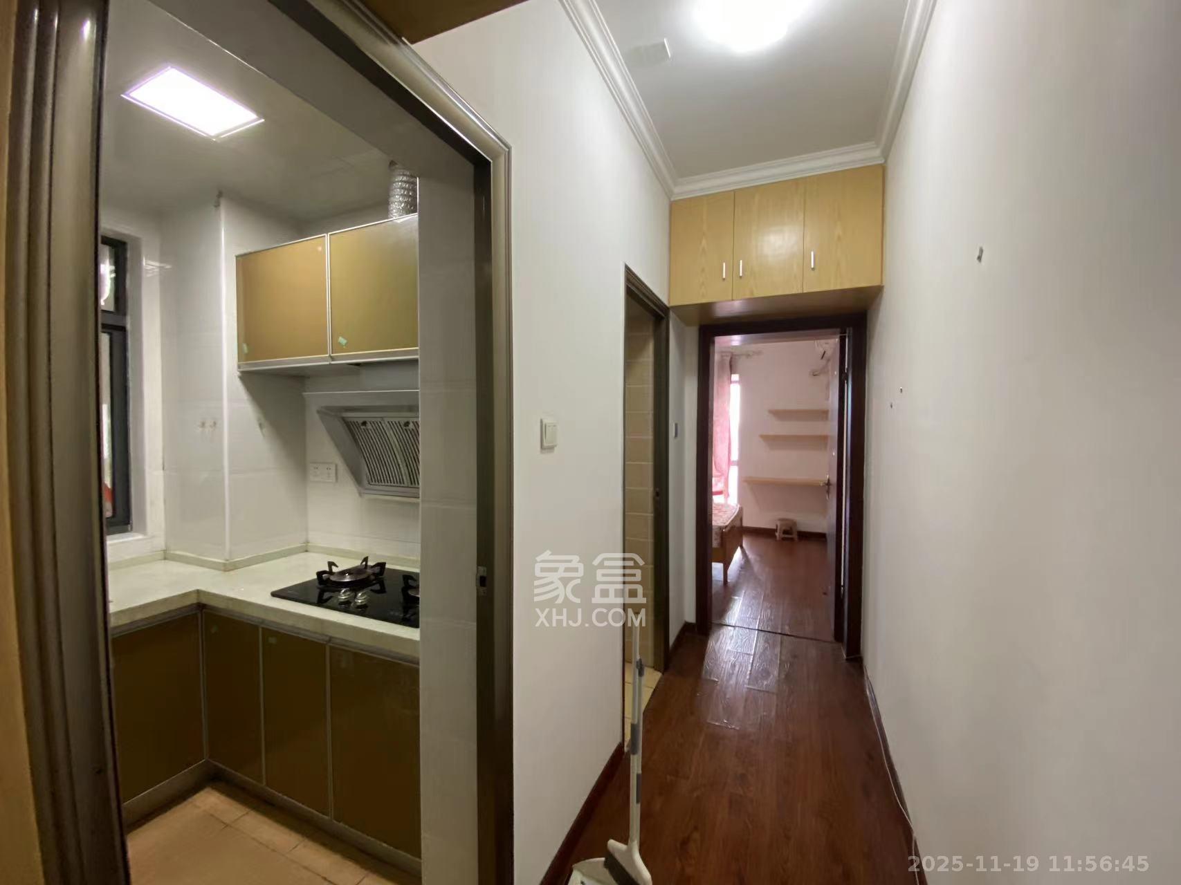 湘府东苑  1室1厅1卫    1700.0元/月室内图