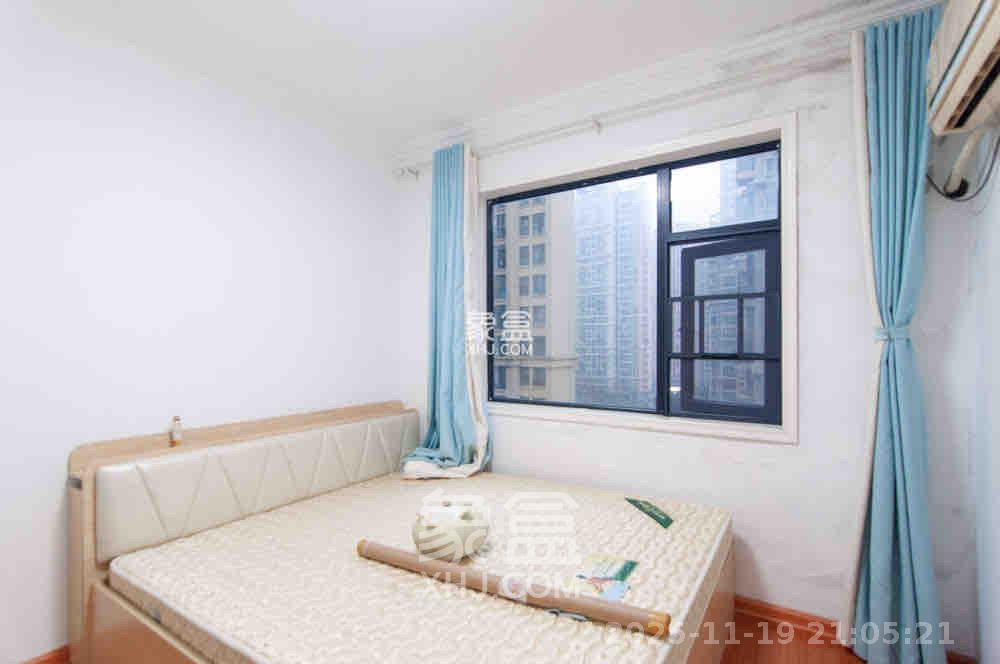 高盛华成 3室2厅1卫 2300.0元/月 高盛华成 3室2厅1卫 2300.0元/月室内图