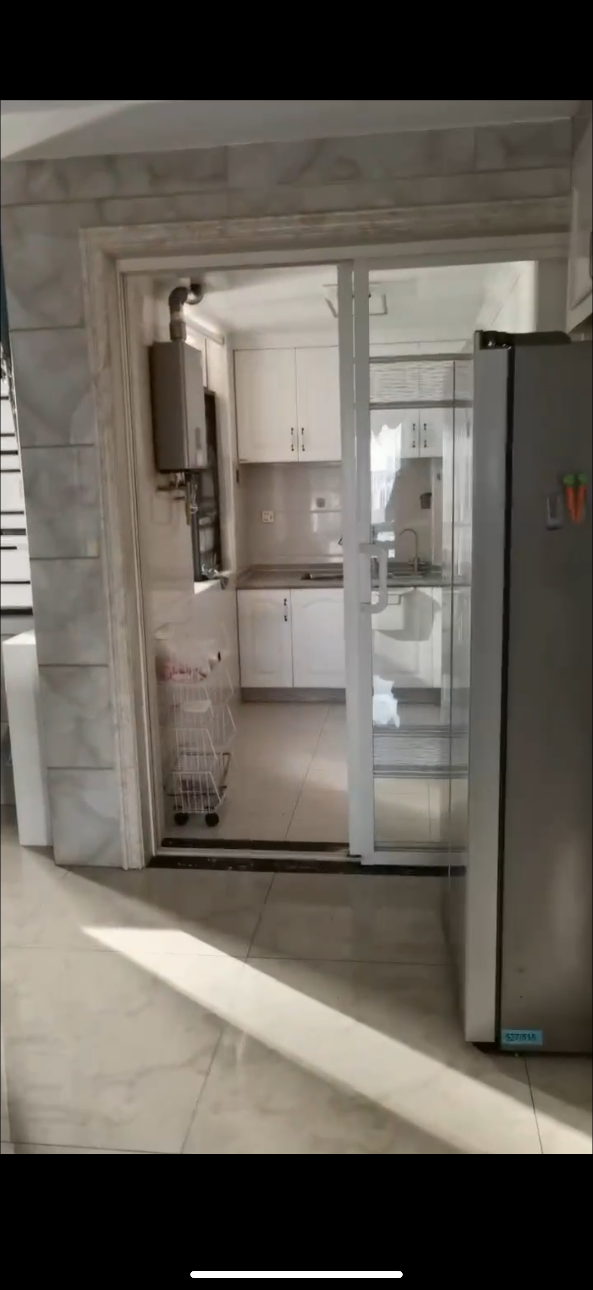 汇通国际  4室2厅2卫    2600.0元/月室内图