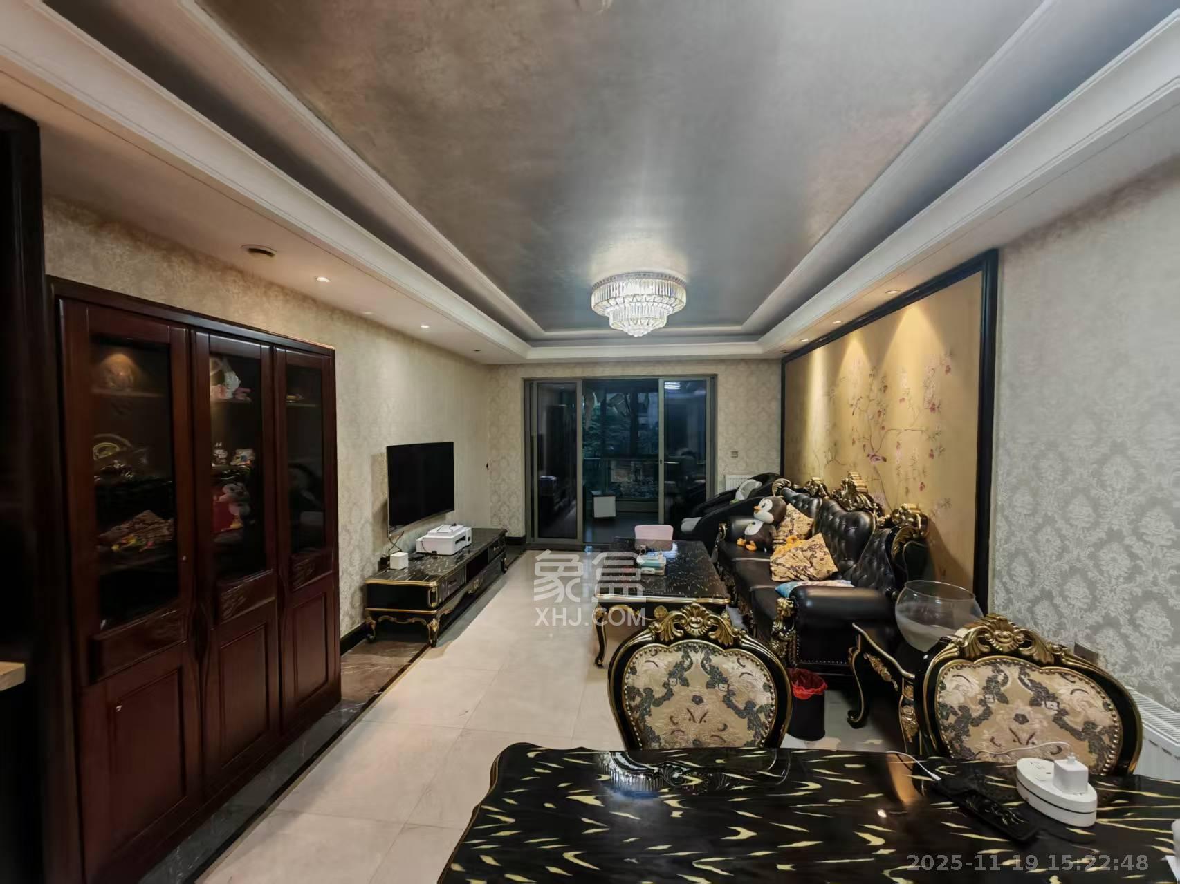 梅溪湖金茂府（金茂广场）（金茂览秀城）  3室1厅1卫    4000.0元/月