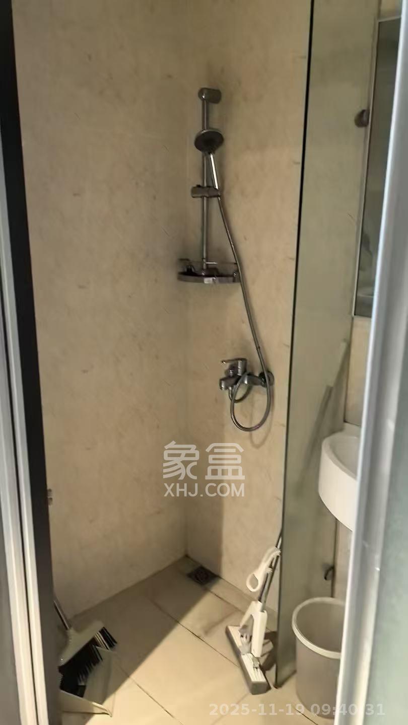 敏捷珑玥府  1室0厅0卫    1000.0元/月室内图