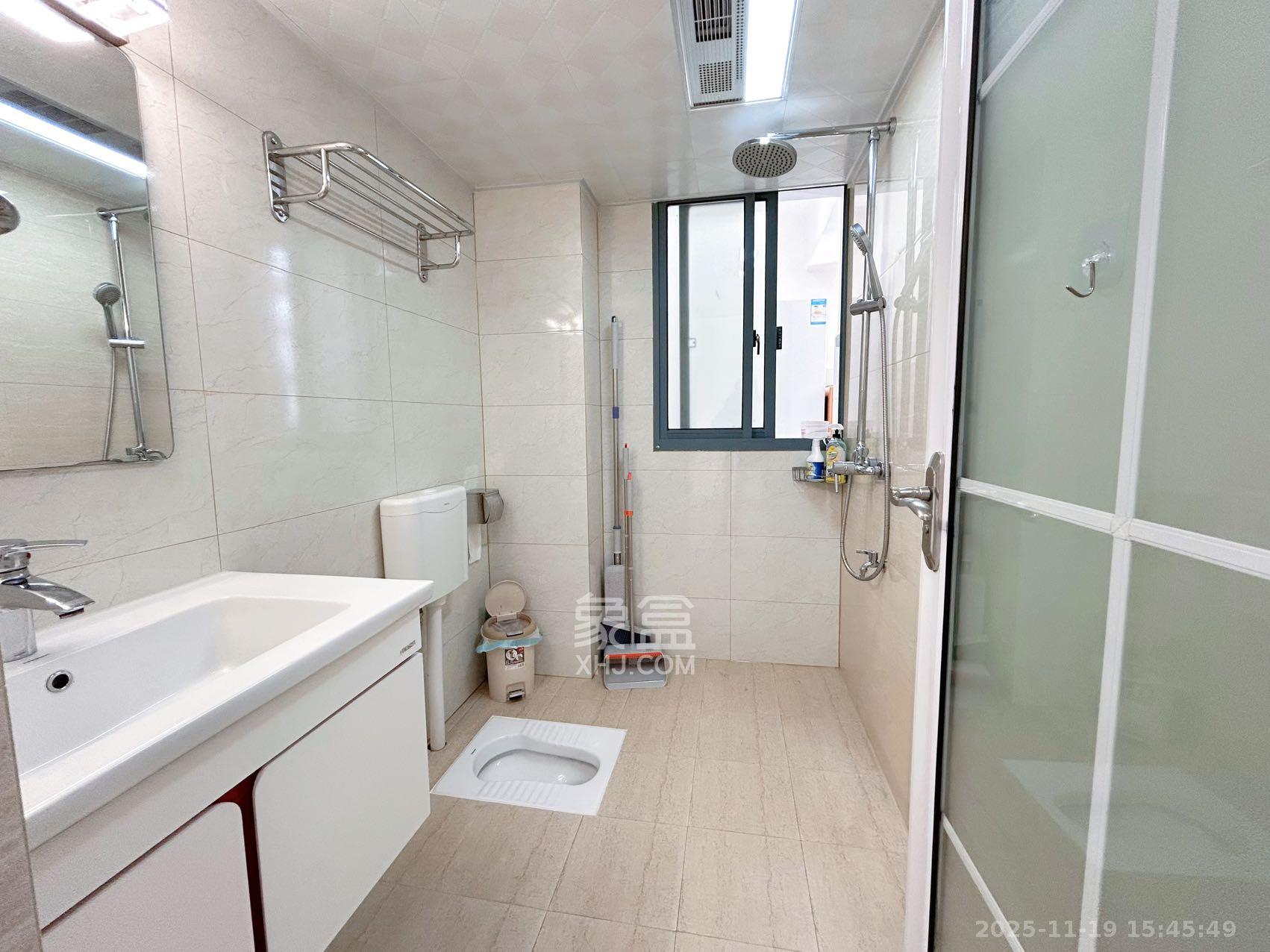 北辰三角洲E3区 3室2厅2卫 3800.0元/月 北辰三角洲E3区 3室2厅2卫 3800.0元/月室内图