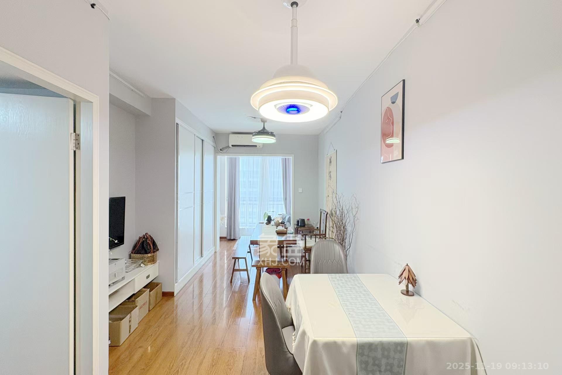 少帅府 1室1厅1卫 2200.0元/月 少帅府 1室1厅1卫 2200.0元/月室内图