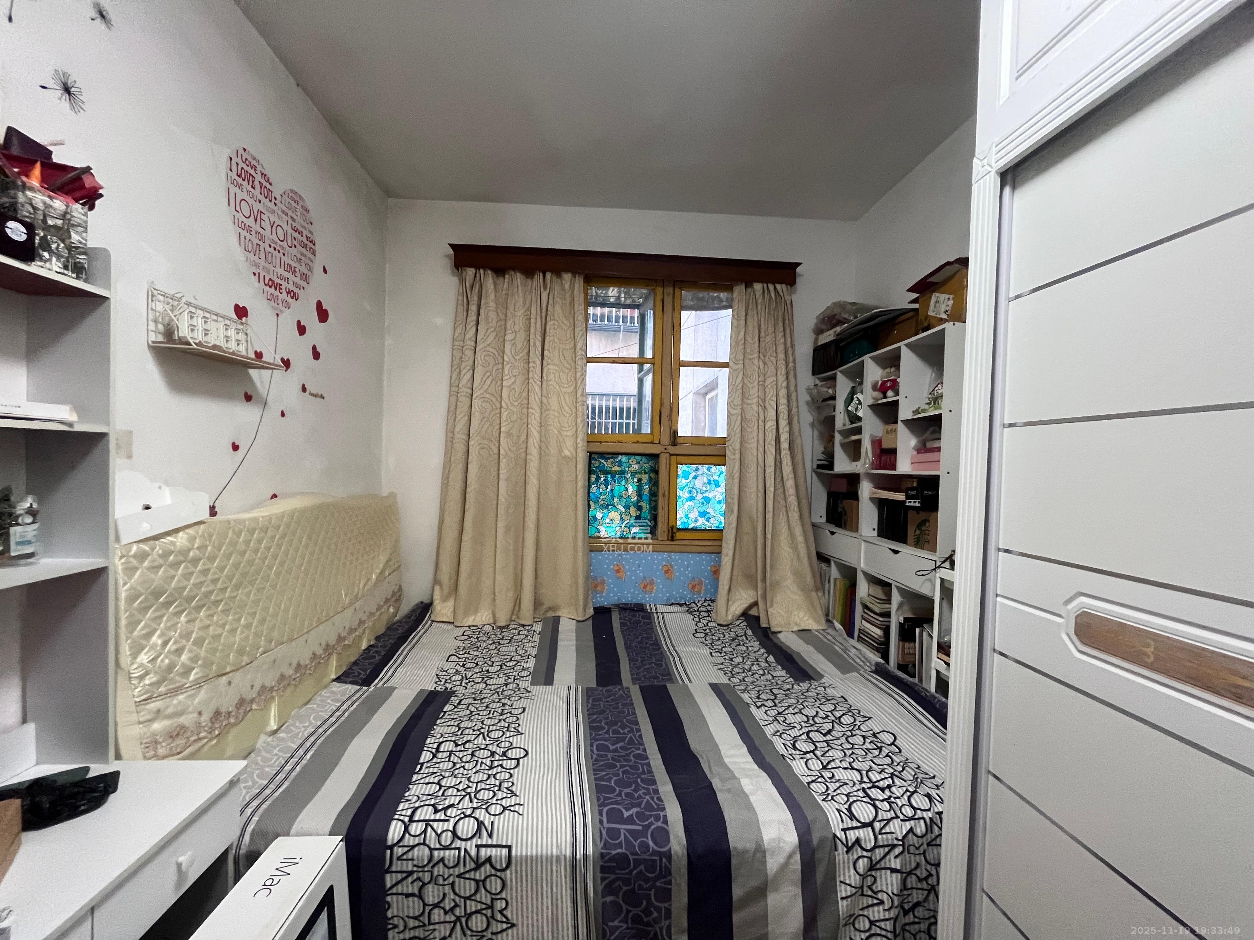 富康小区(富康花园) 2室1厅1卫 1300.0元/月 富康小区(富康花园) 2室1厅1卫 1300.0元/月室内图