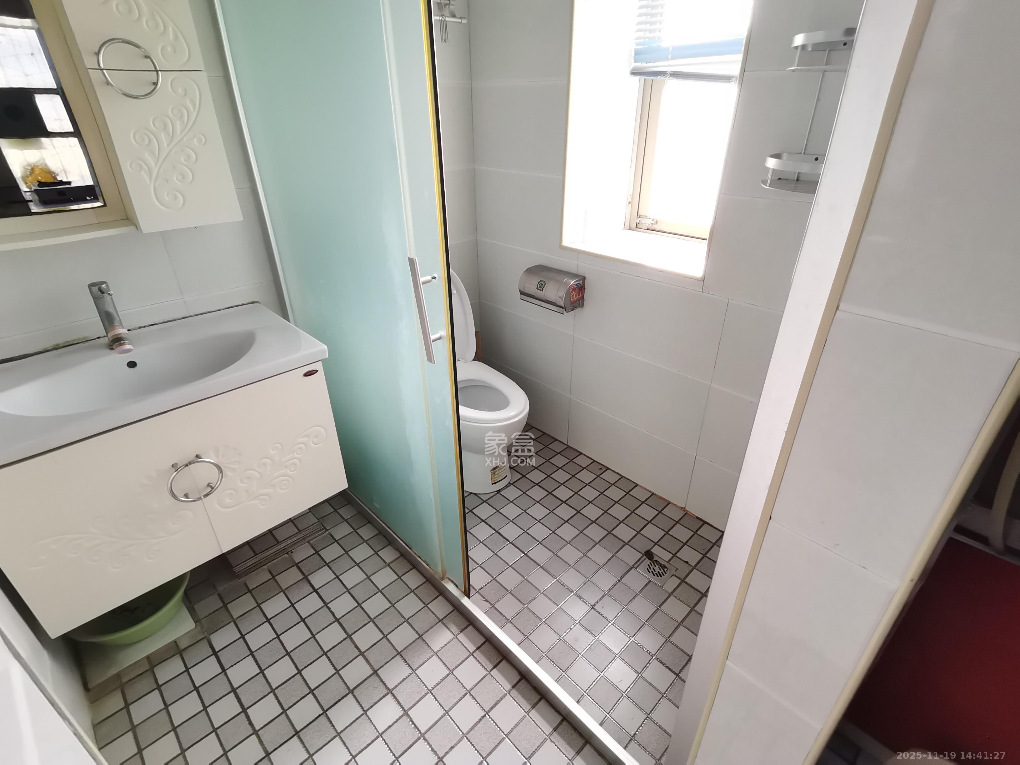 有色金属研究院（湖南有色金属研究院第一、二生活区）  3室2厅1卫    2200.0元/月室内图