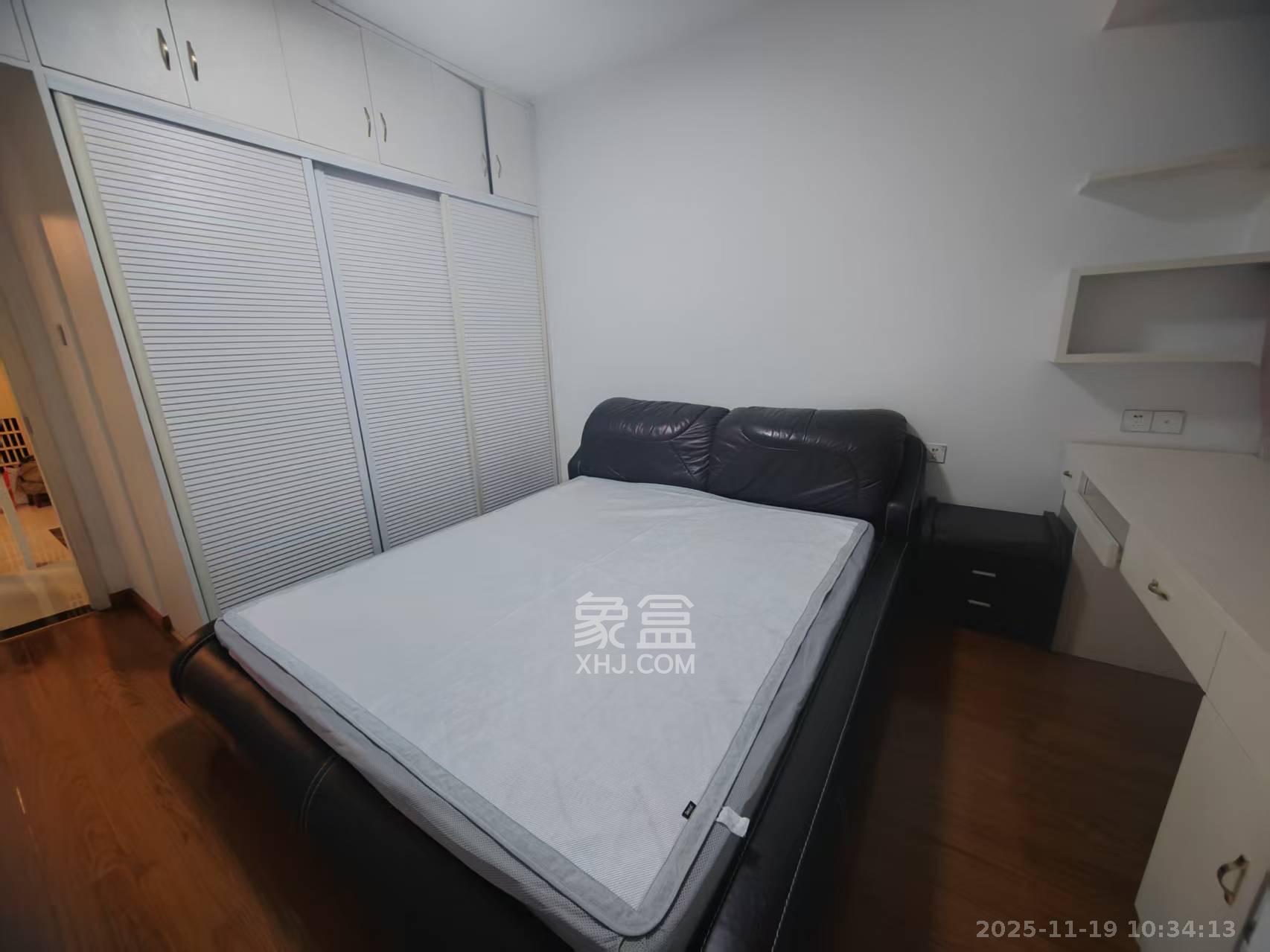 城南故事家园 3室2厅1卫 2200.0元/月 城南故事家园 3室2厅1卫 2200.0元/月室内图