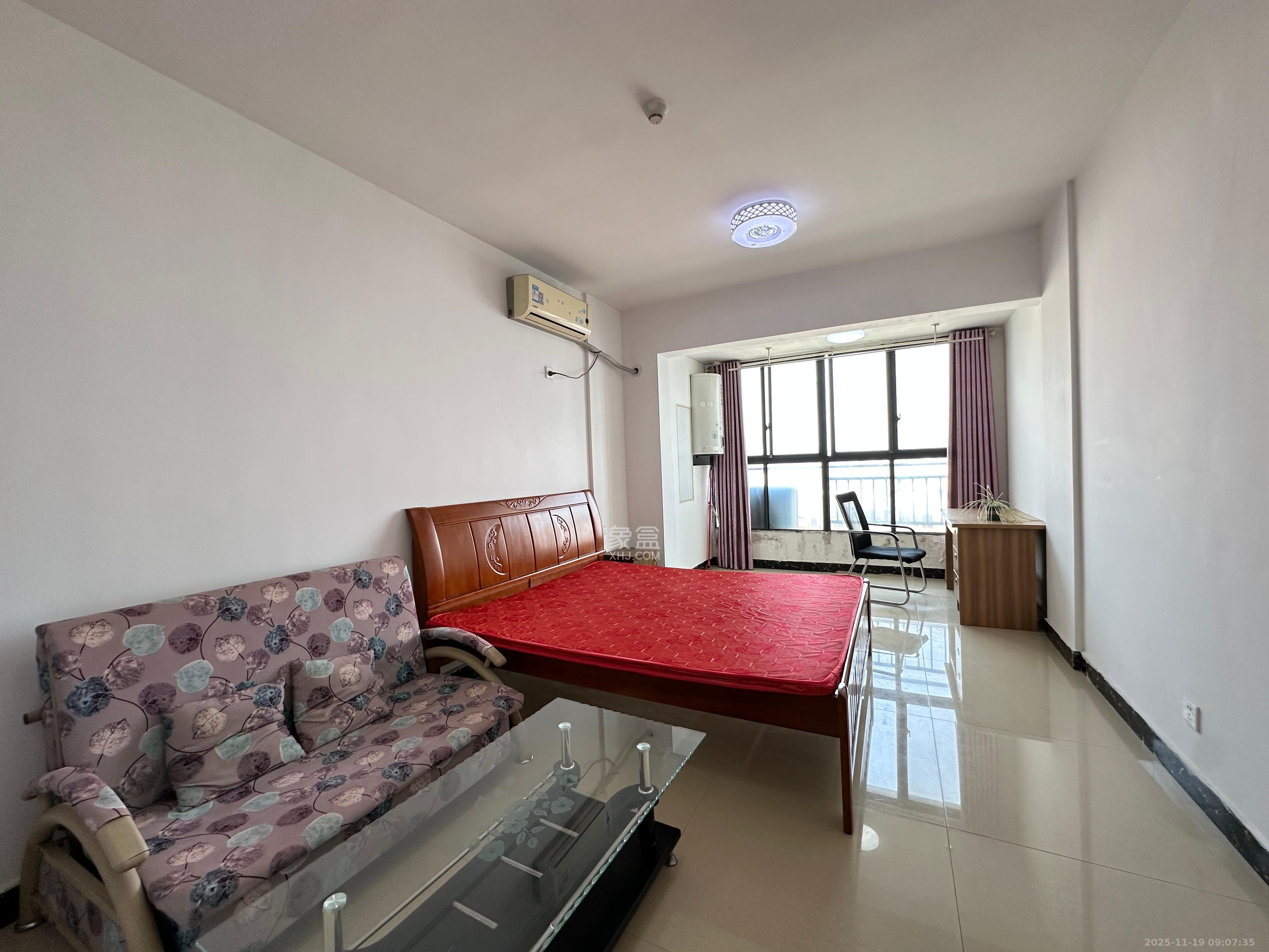 保利麓谷林语I区  1室0厅0卫    1200.0元/月