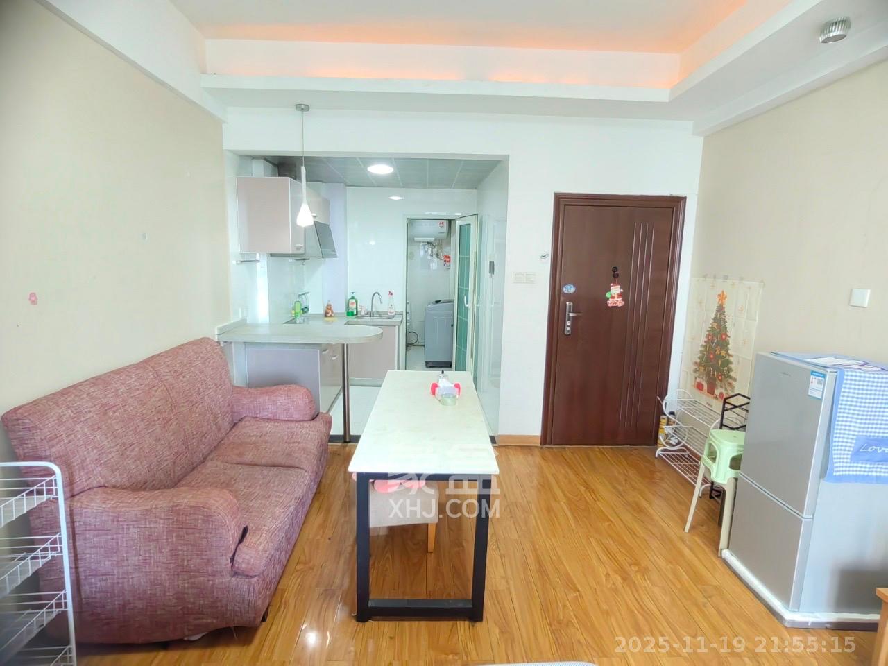 融圣国际  1室1厅1卫    1700.0元/月室内图