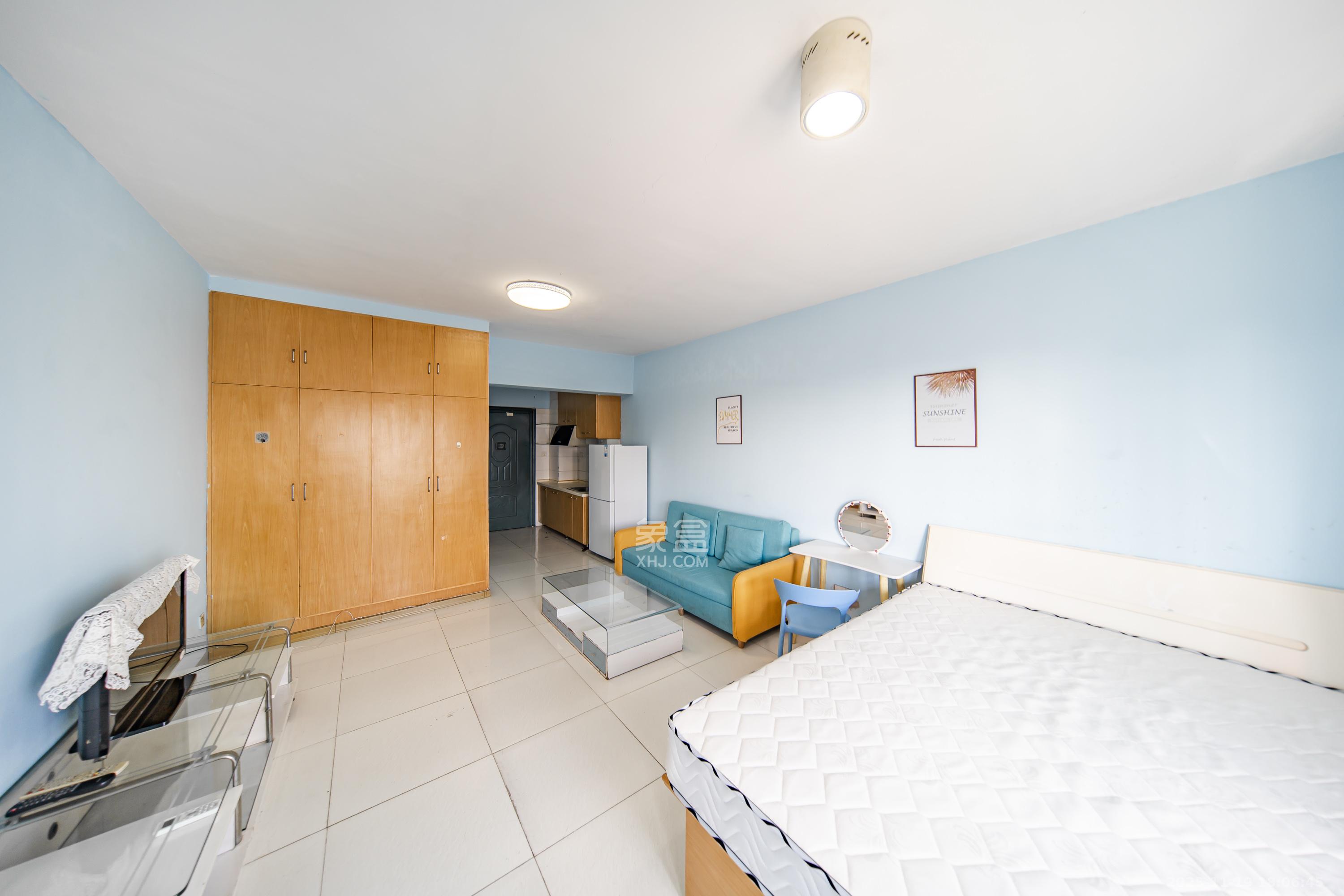 伍家岭生活广场 1室1厅1卫 1300.0元/月 伍家岭生活广场 1室1厅1卫 1300.0元/月室内图