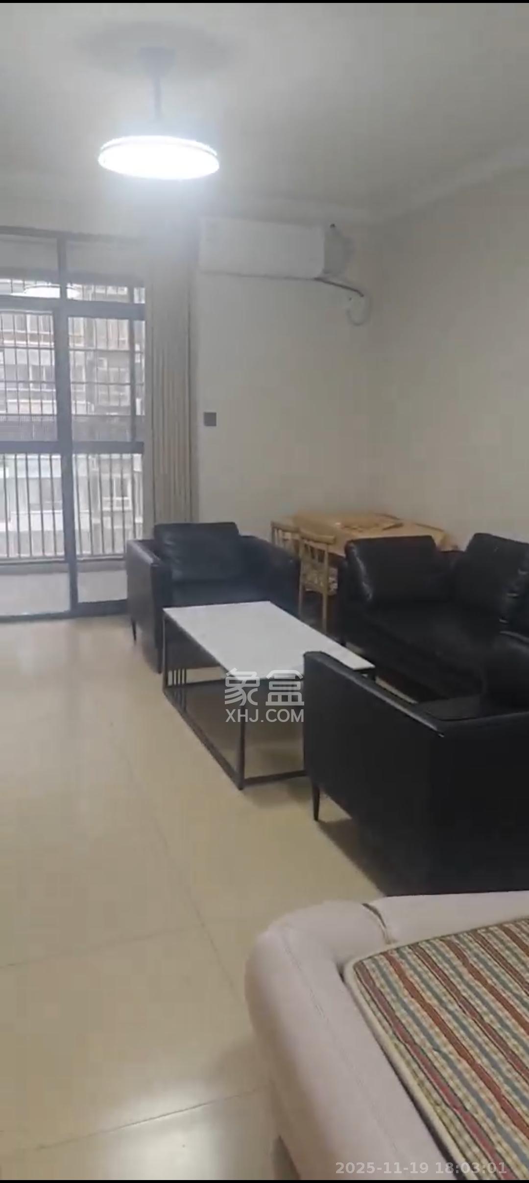 开源鑫景  1室0厅0卫    1200.0元/月室内图1