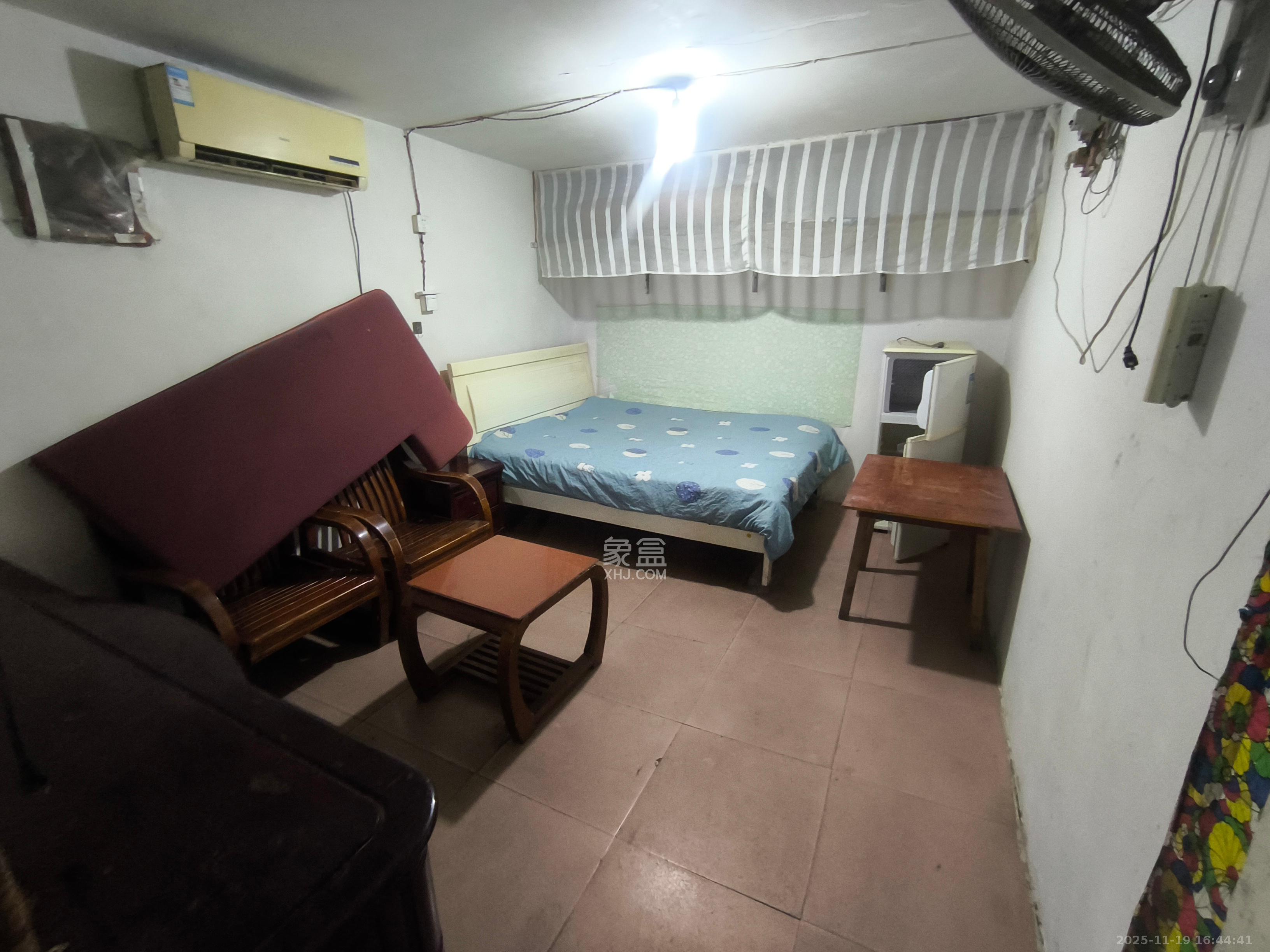 广厦新村  1室1厅1卫    700.0元/月