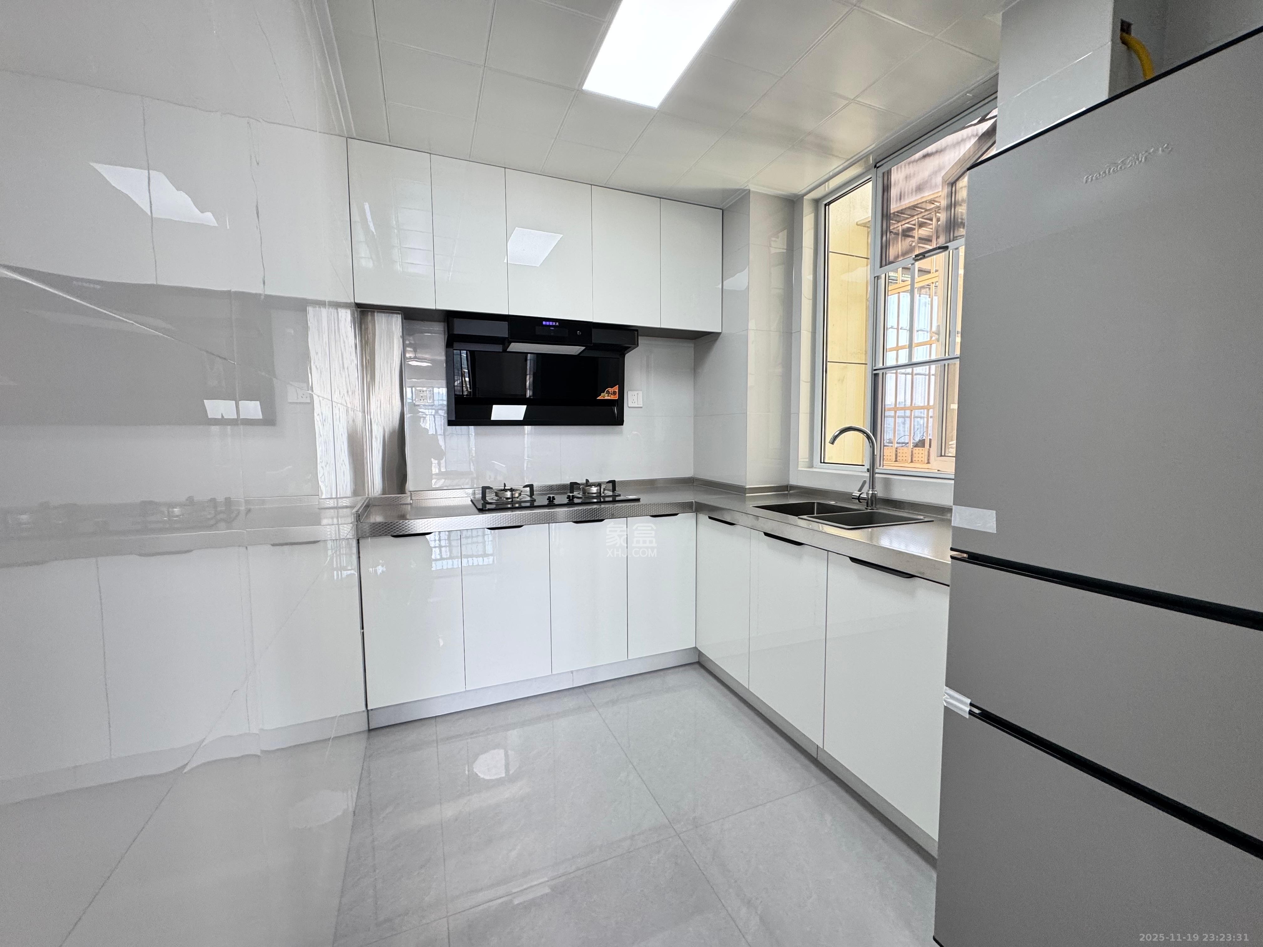 和景家园二期 2室2厅1卫 1800.0元/月 和景家园二期 2室2厅1卫 1800.0元/月室内图