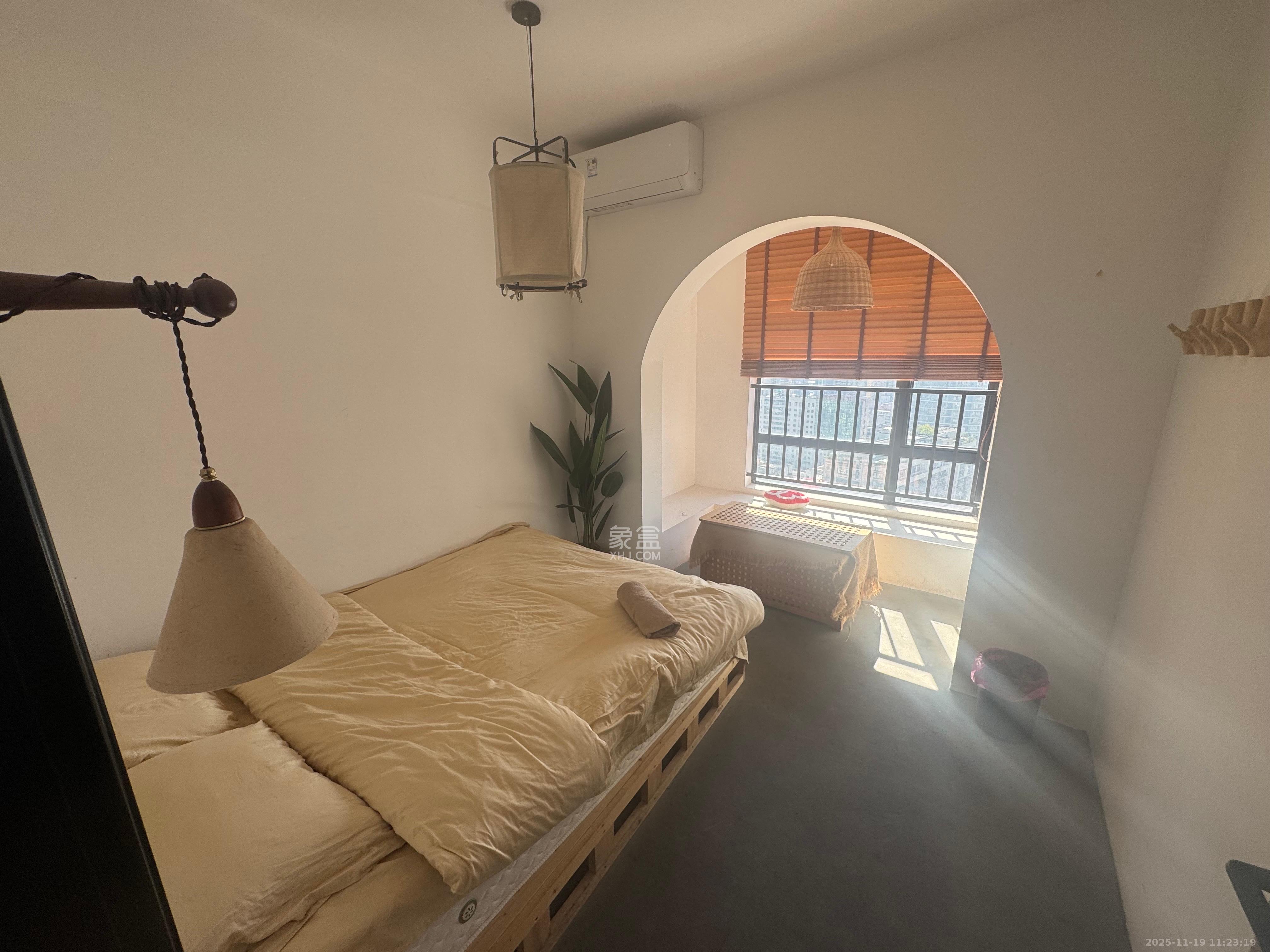 湘域城邦（湘域国际中心）  1室2厅1卫    5500.0元/月室内图