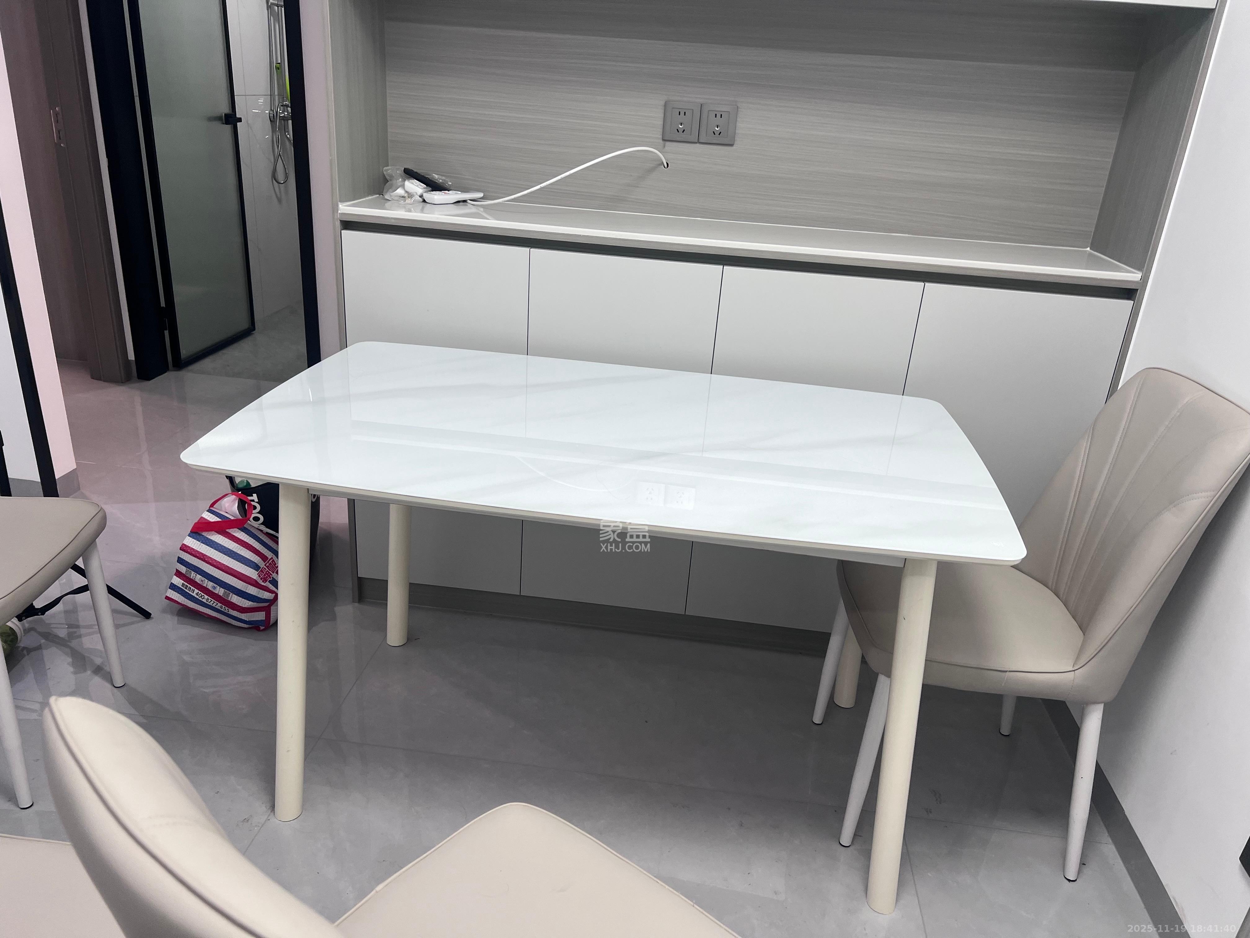 谷山景苑 2室2厅1卫 2000.0元/月 谷山景苑 2室2厅1卫 2000.0元/月室内图