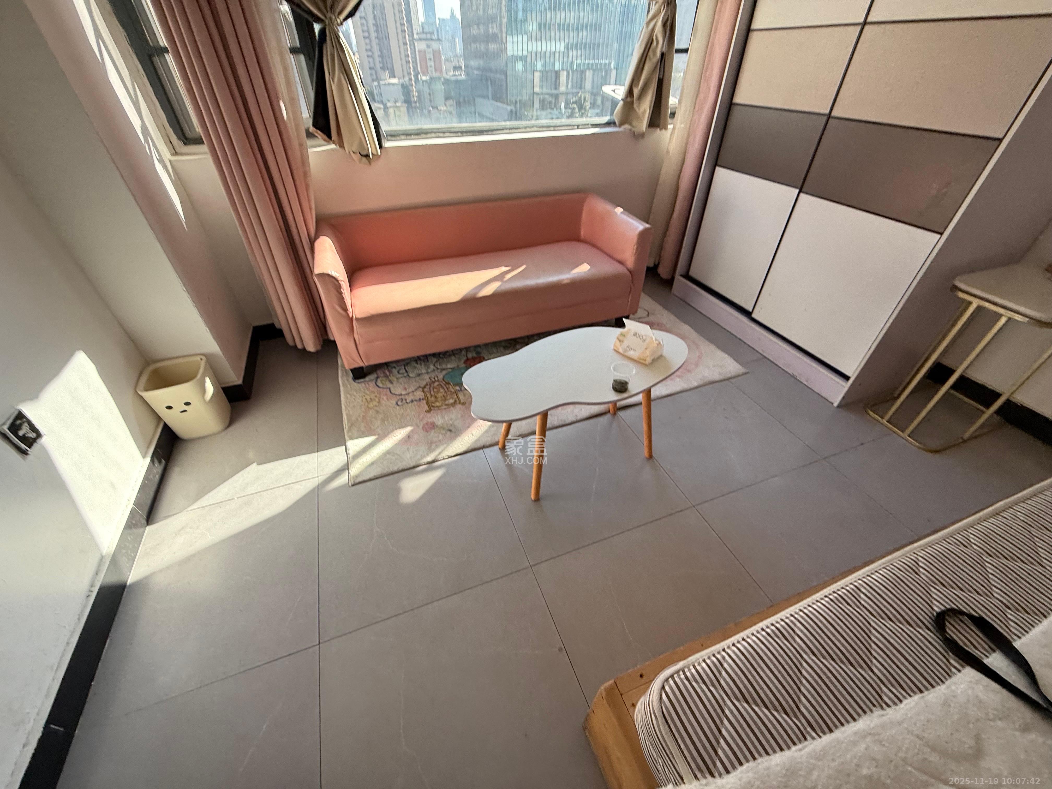 蚂蚁工房  1室1厅1卫    1700.0元/月室内图