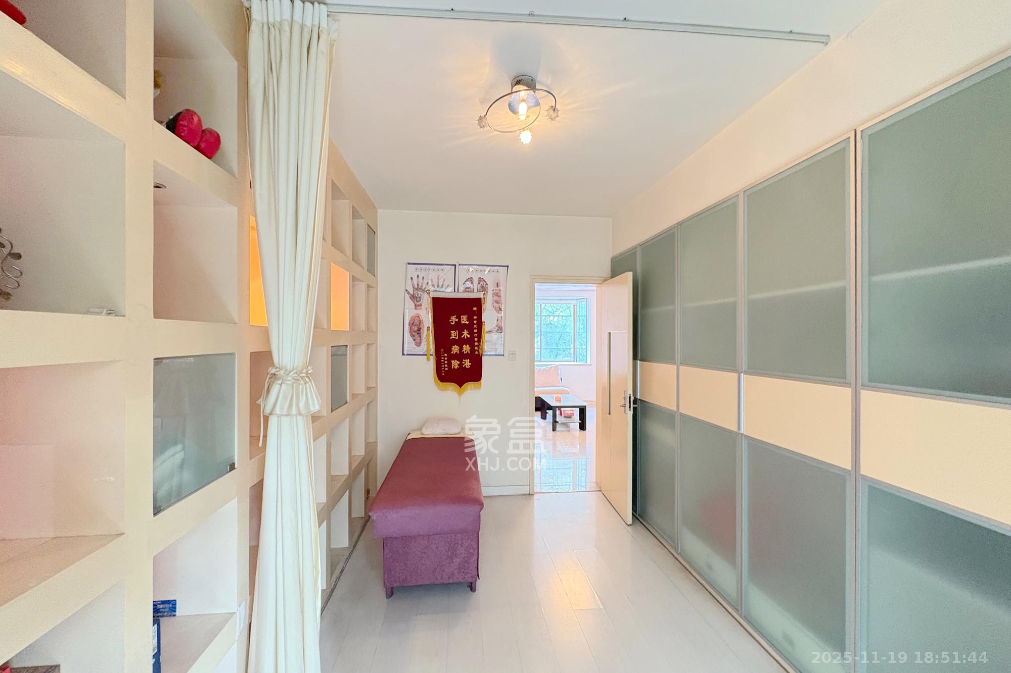 东南明苑 3室2厅2卫 85.0万 东南明苑 3室2厅2卫 85.0万其他