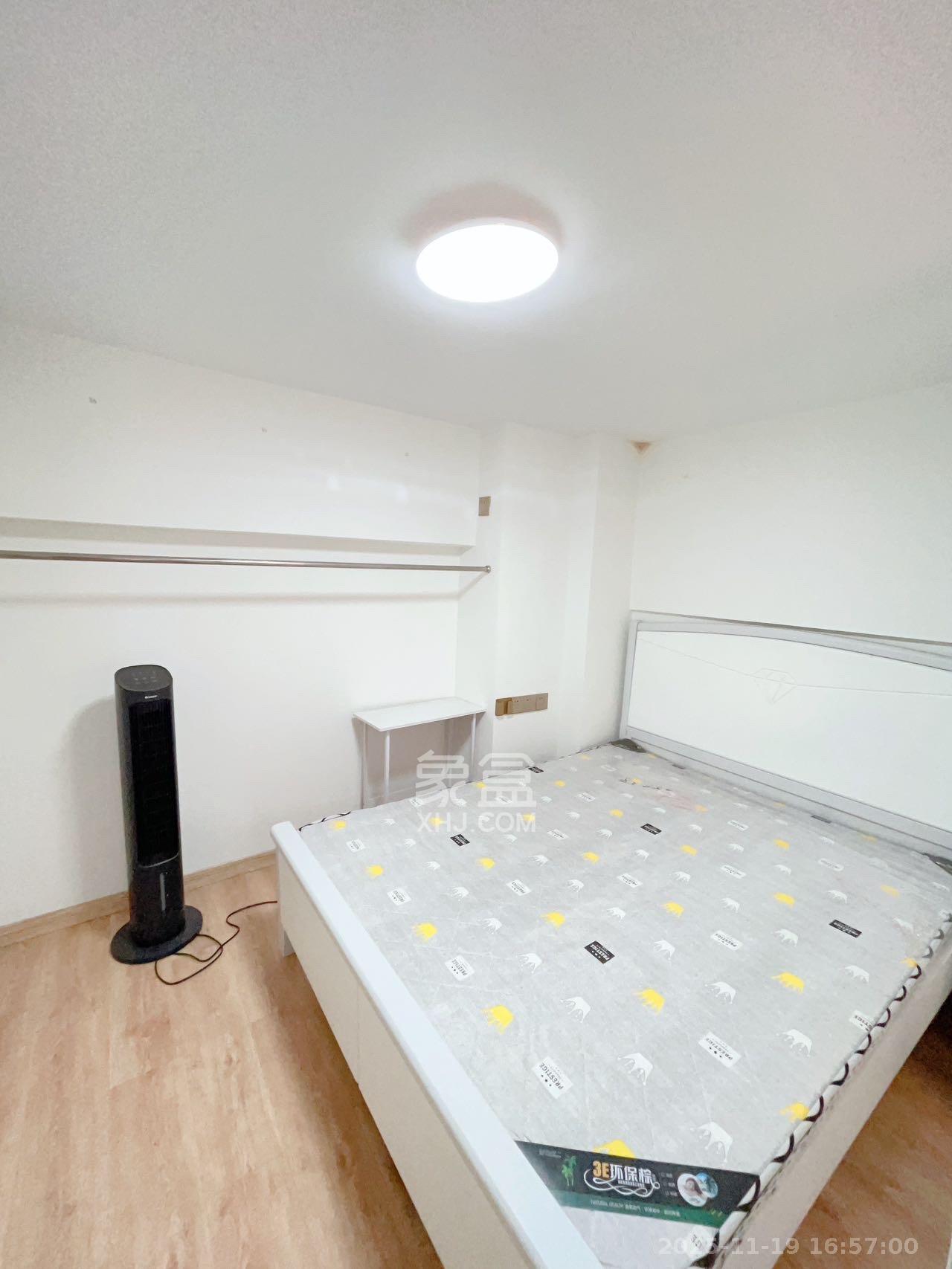 天麓轻奢国际 2室1厅1卫 1700.0元/月 天麓轻奢国际 2室1厅1卫 1700.0元/月室内图