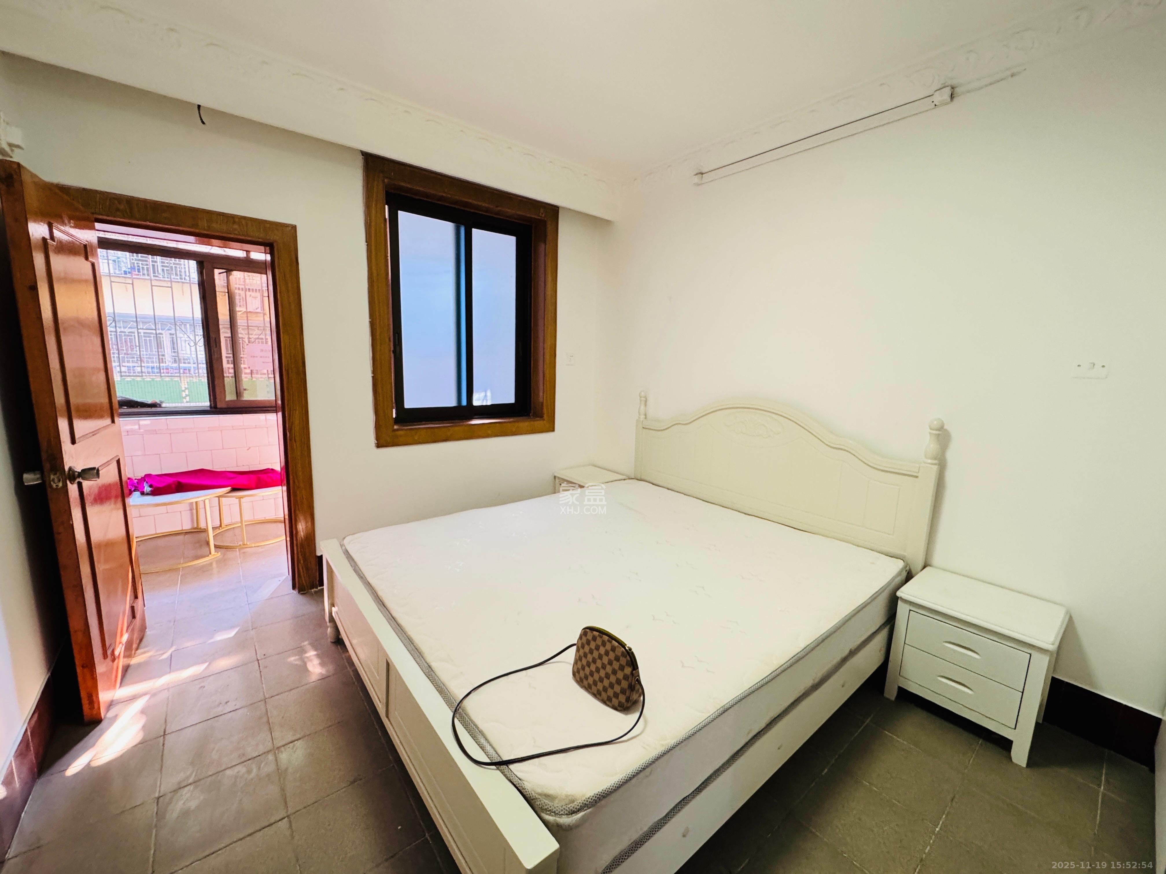 石子冲巷  2室1厅1卫    1500.0元/月室内图