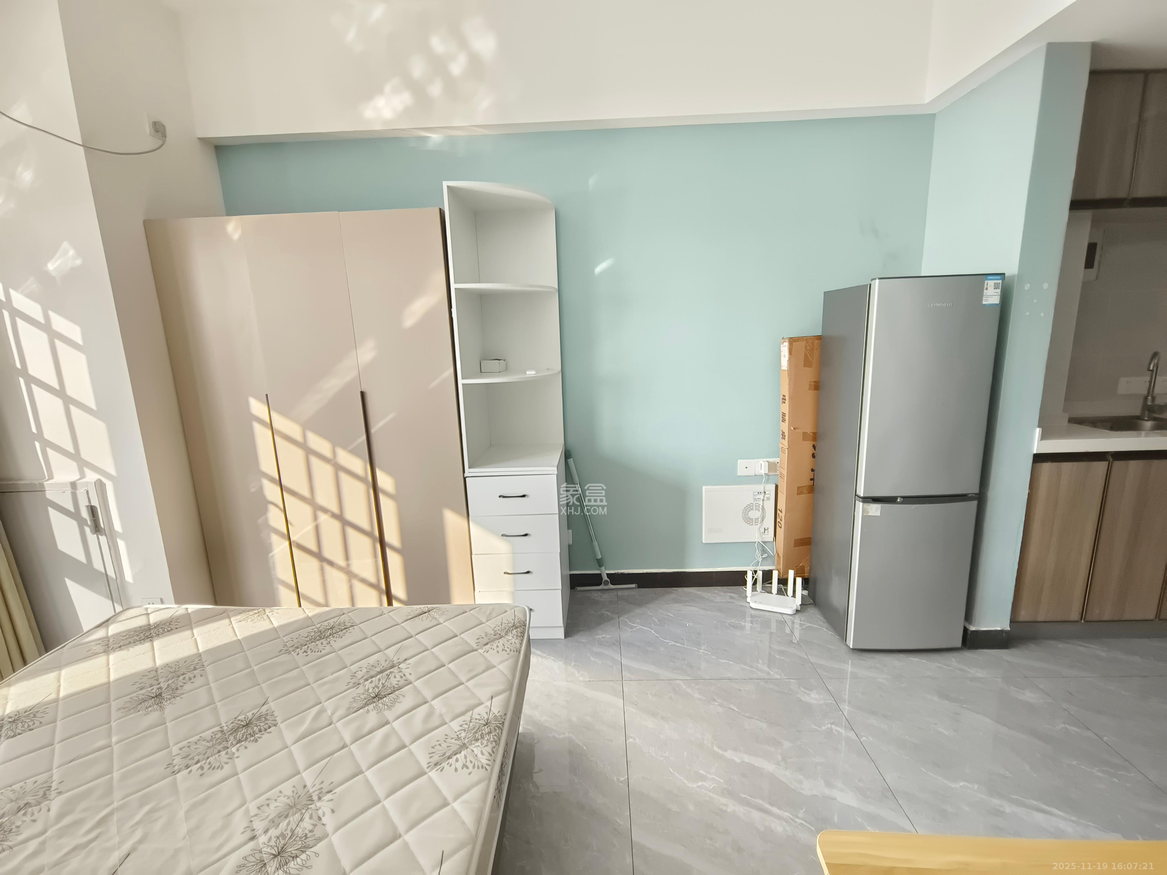 梅溪悦章  1室1厅1卫    1600.0元/月室内图