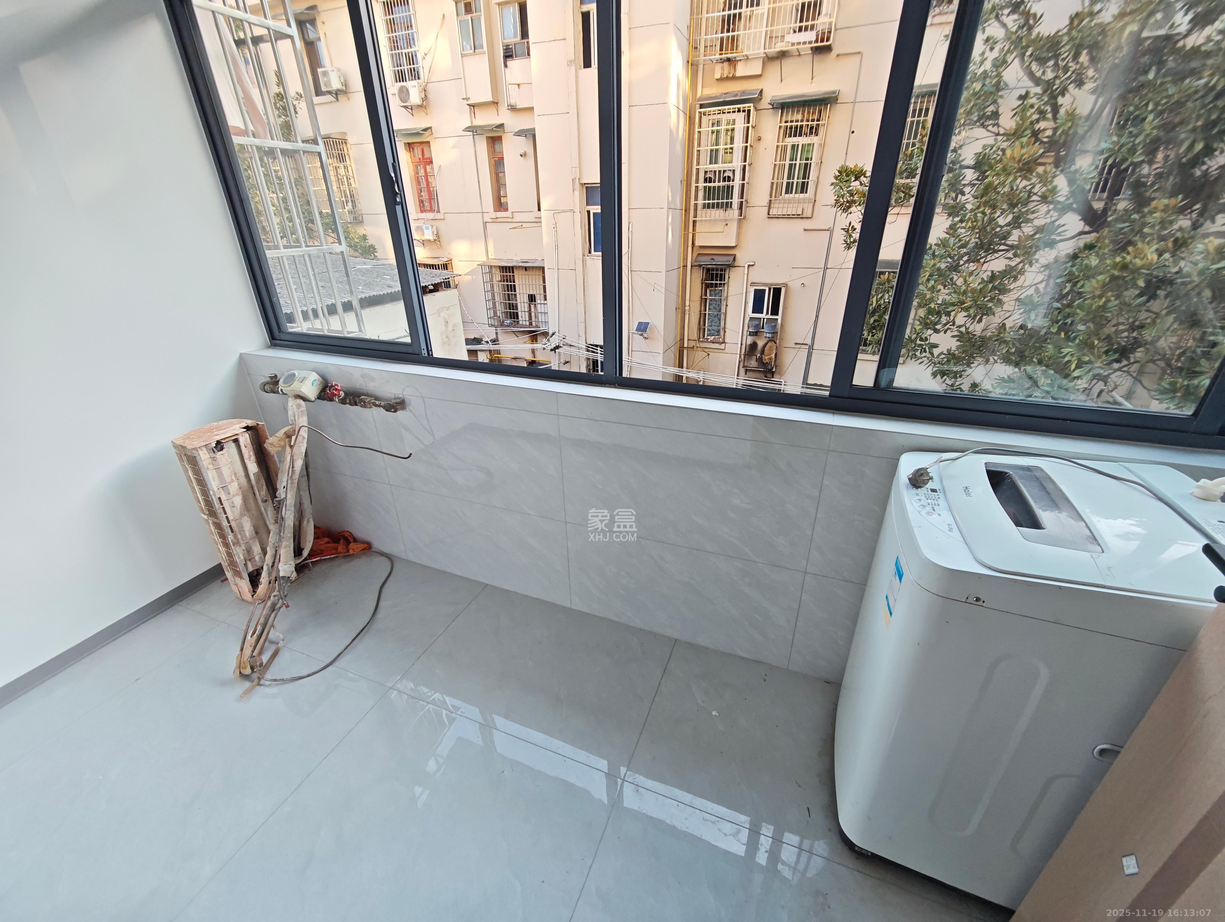 乔庄社区  2室2厅1卫    2300.0元/月室内图