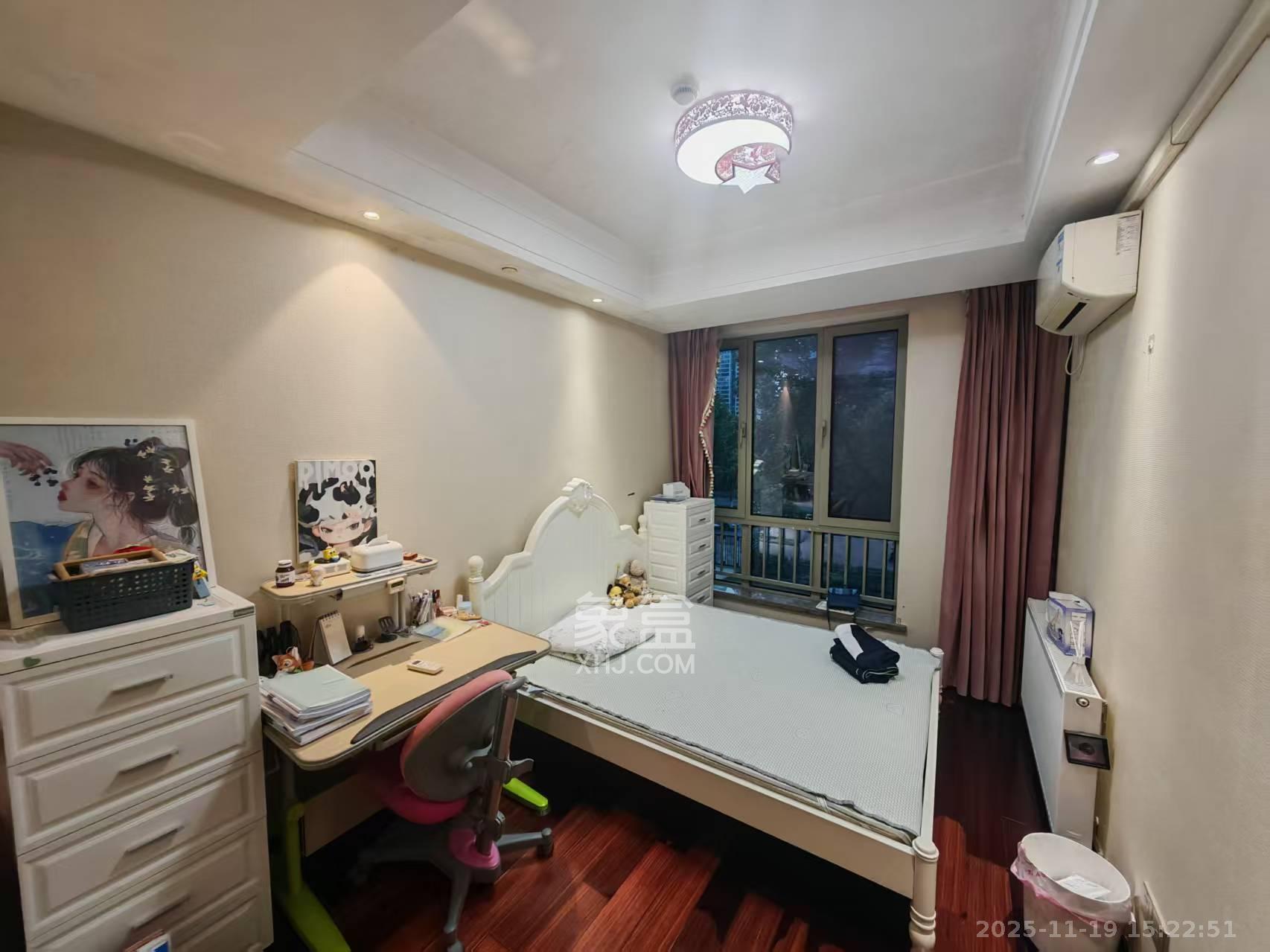 梅溪湖金茂府（金茂广场）（金茂览秀城）  3室1厅1卫    4000.0元/月室内图