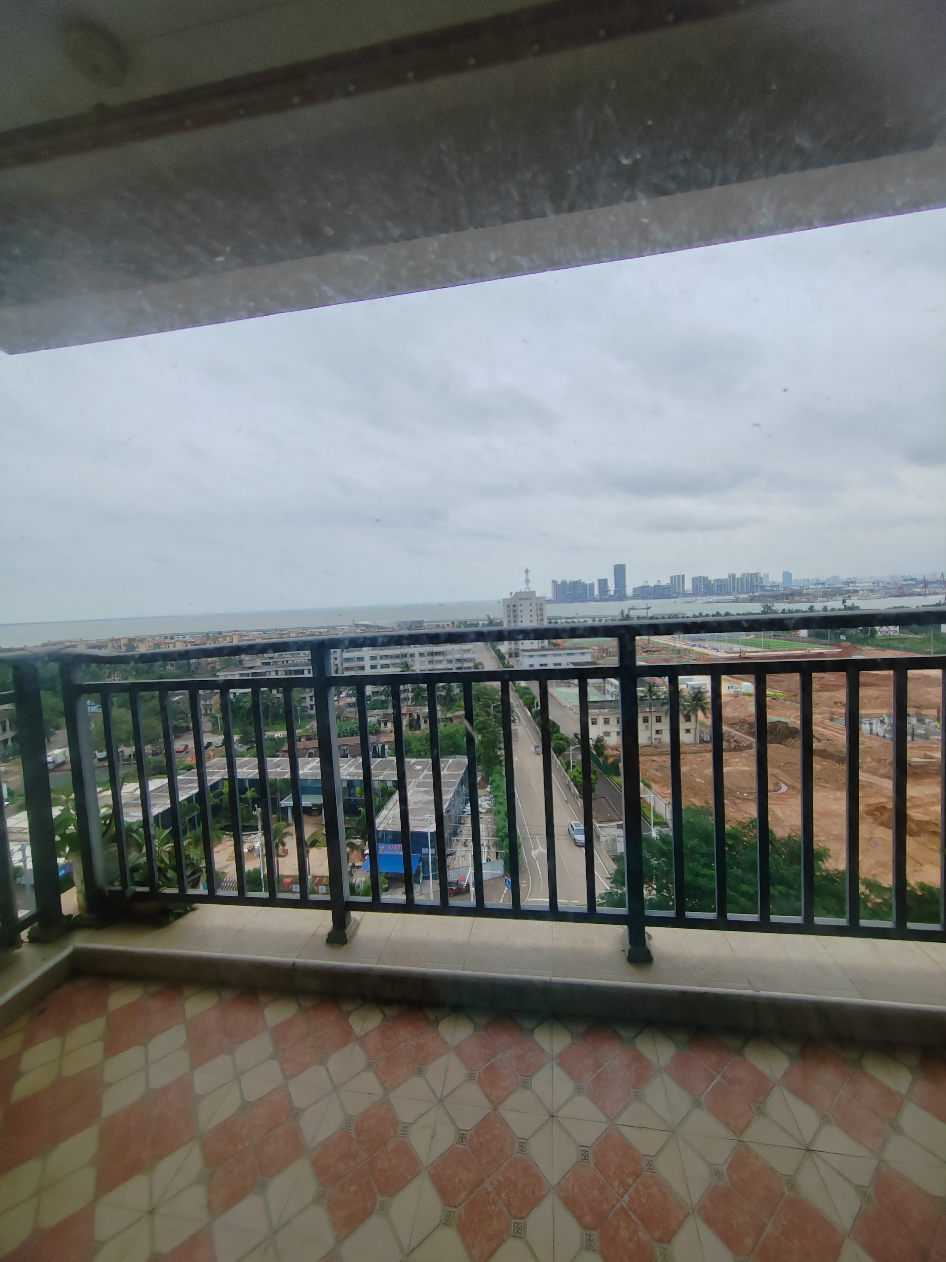 通华小区 2室2厅1卫 2400.0元/月 通华小区 2室2厅1卫 2400.0元/月室内图