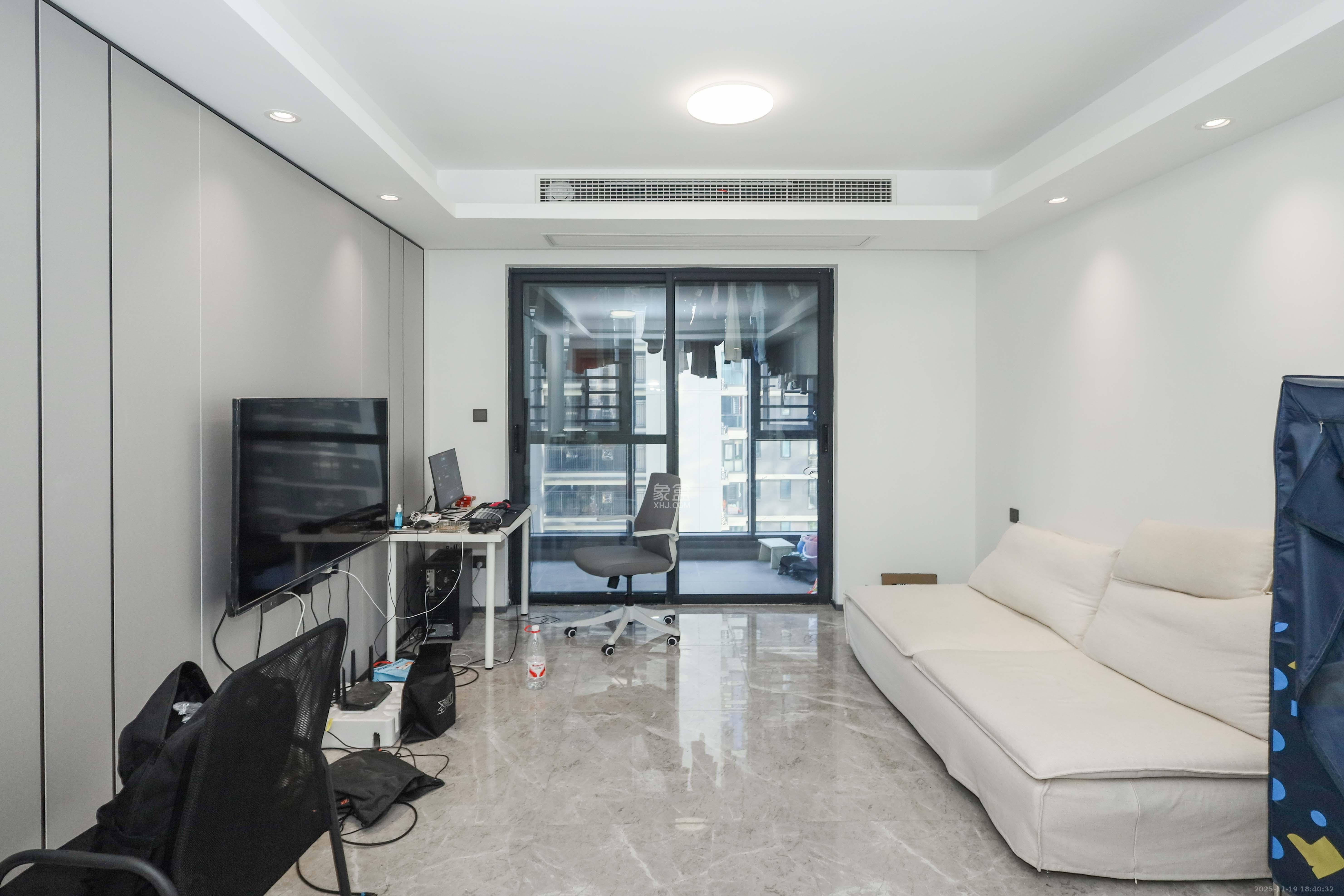 旭辉铂宸府  3室2厅2卫    95.0万室内图1