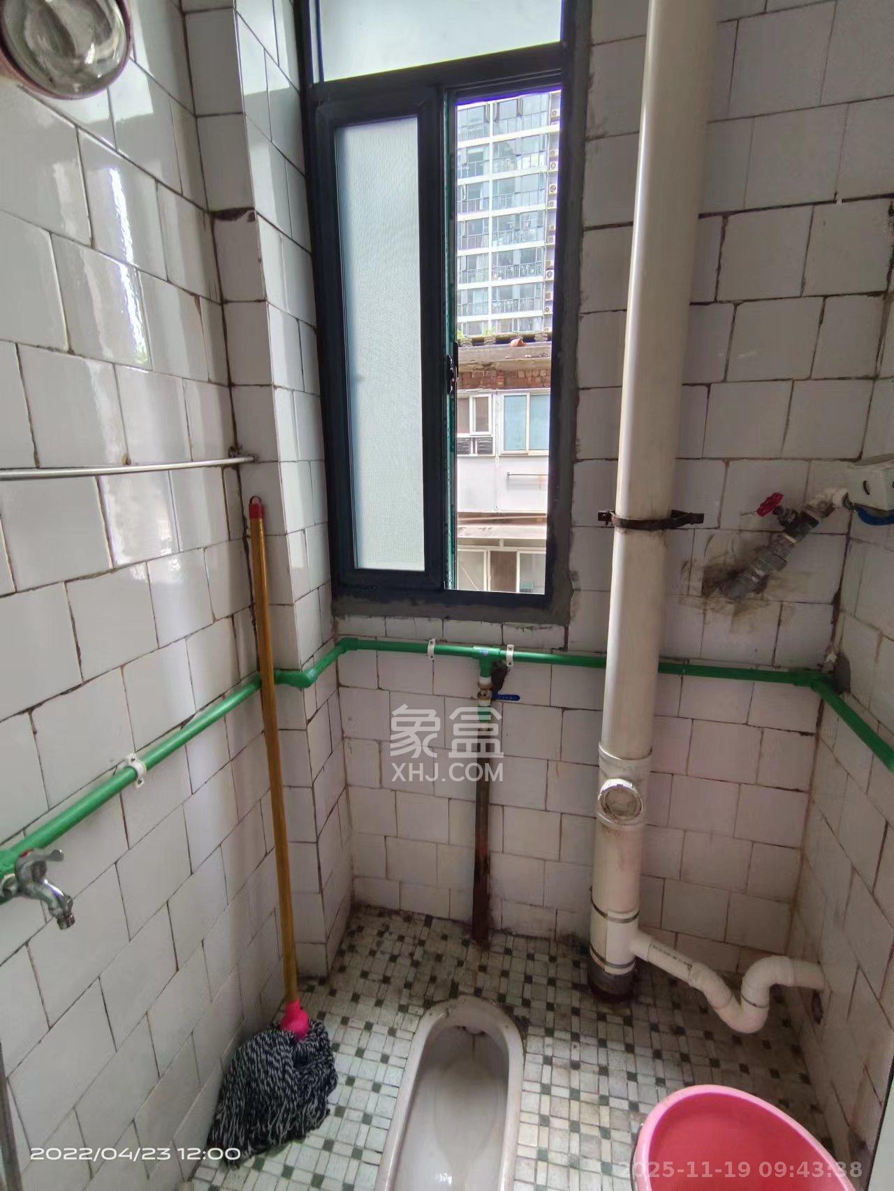 长勘小区  2室1厅1卫    1600.0元/月室内图