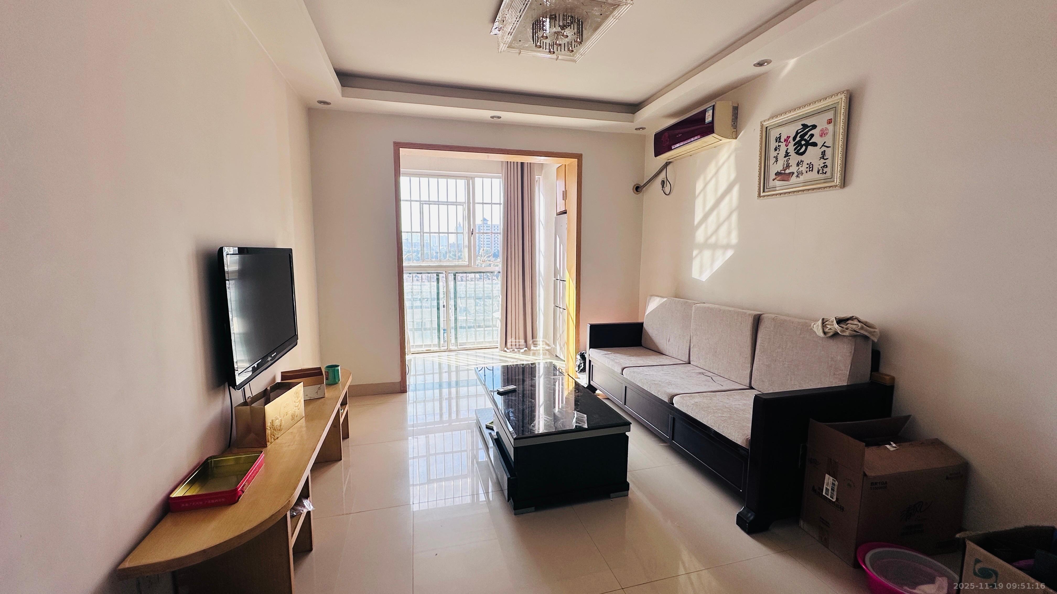 恒丰天湘华庭  1室1厅1卫    1600.0元/月