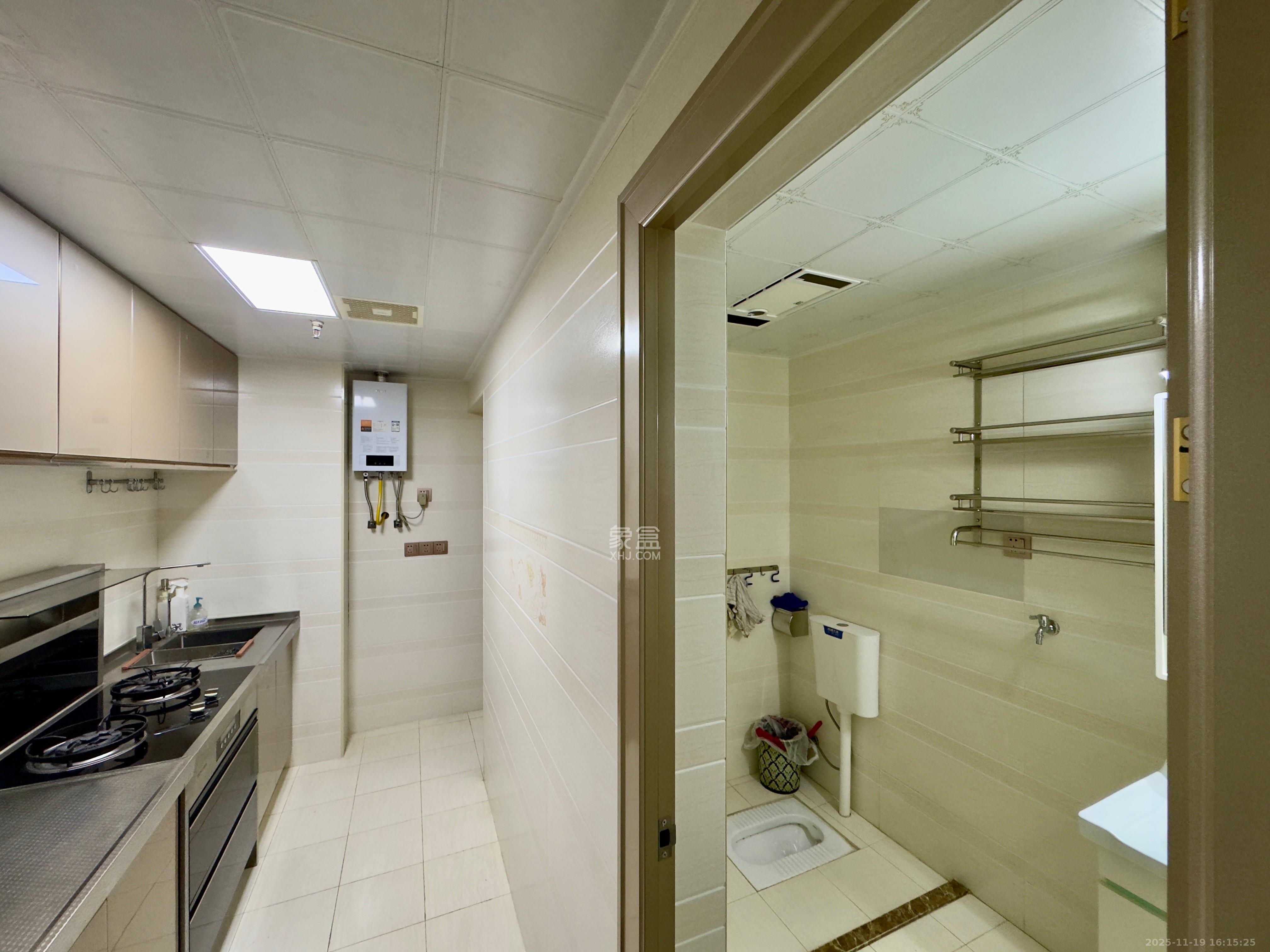 红星国际星城  1室1厅1卫    2000.0元/月室内图