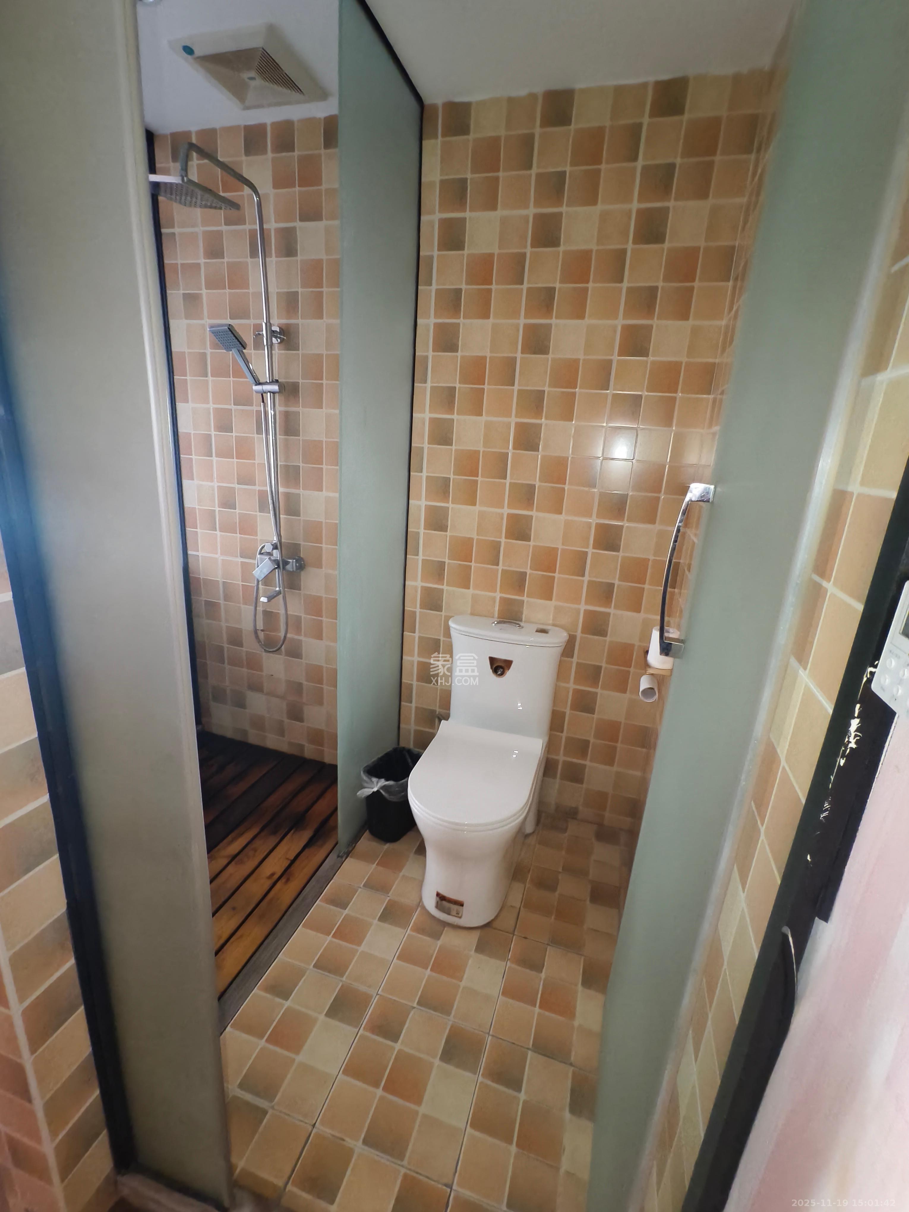 长城水郡   1006.0㎡      29800.0元/月