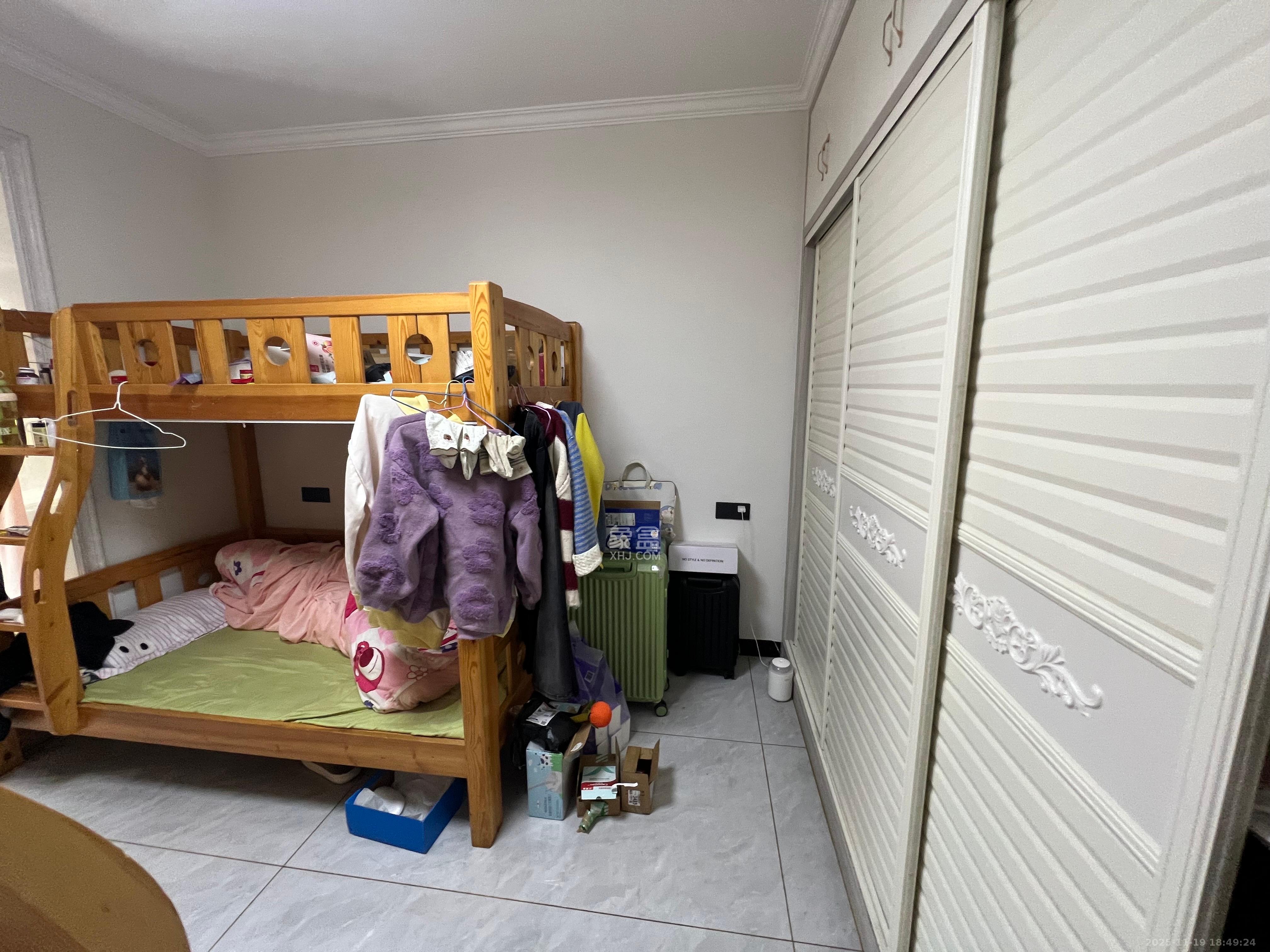 东合新苑 3室2厅2卫 2800.0元/月 东合新苑 3室2厅2卫 2800.0元/月室内图