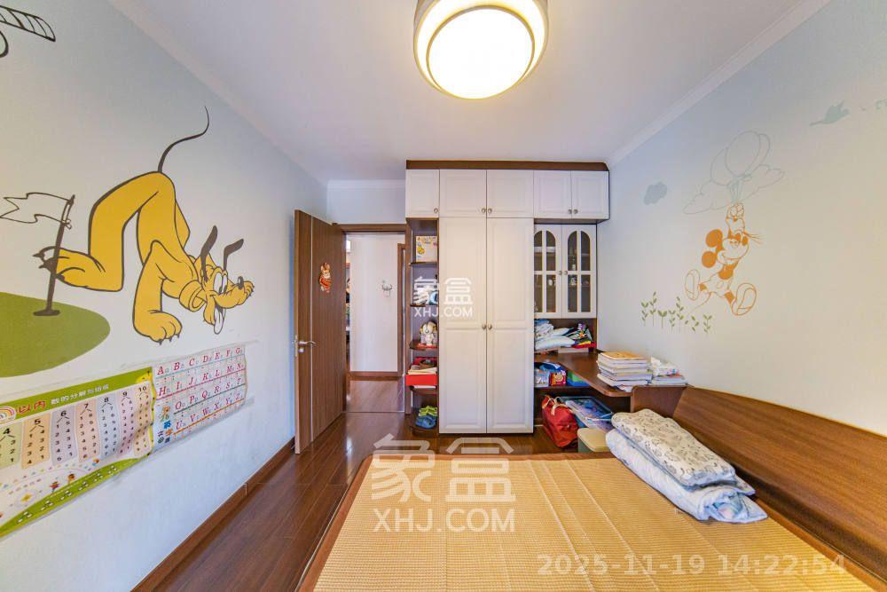 万科白鹭郡  4室2厅2卫    4200.0元/月室内图