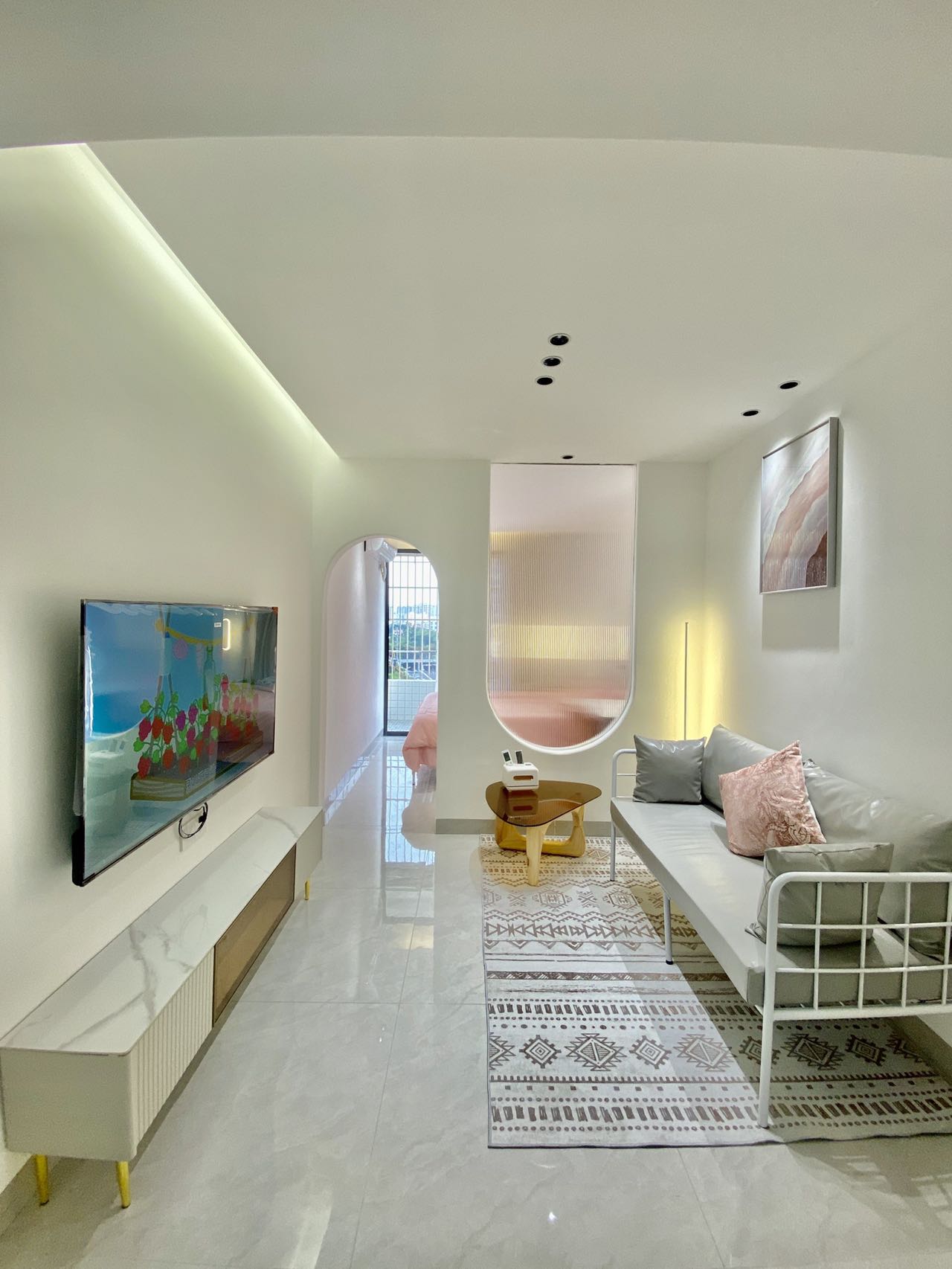 红玫瑰大厦 1室1厅1卫 2000.0元/月 红玫瑰大厦 1室1厅1卫 2000.0元/月室内图