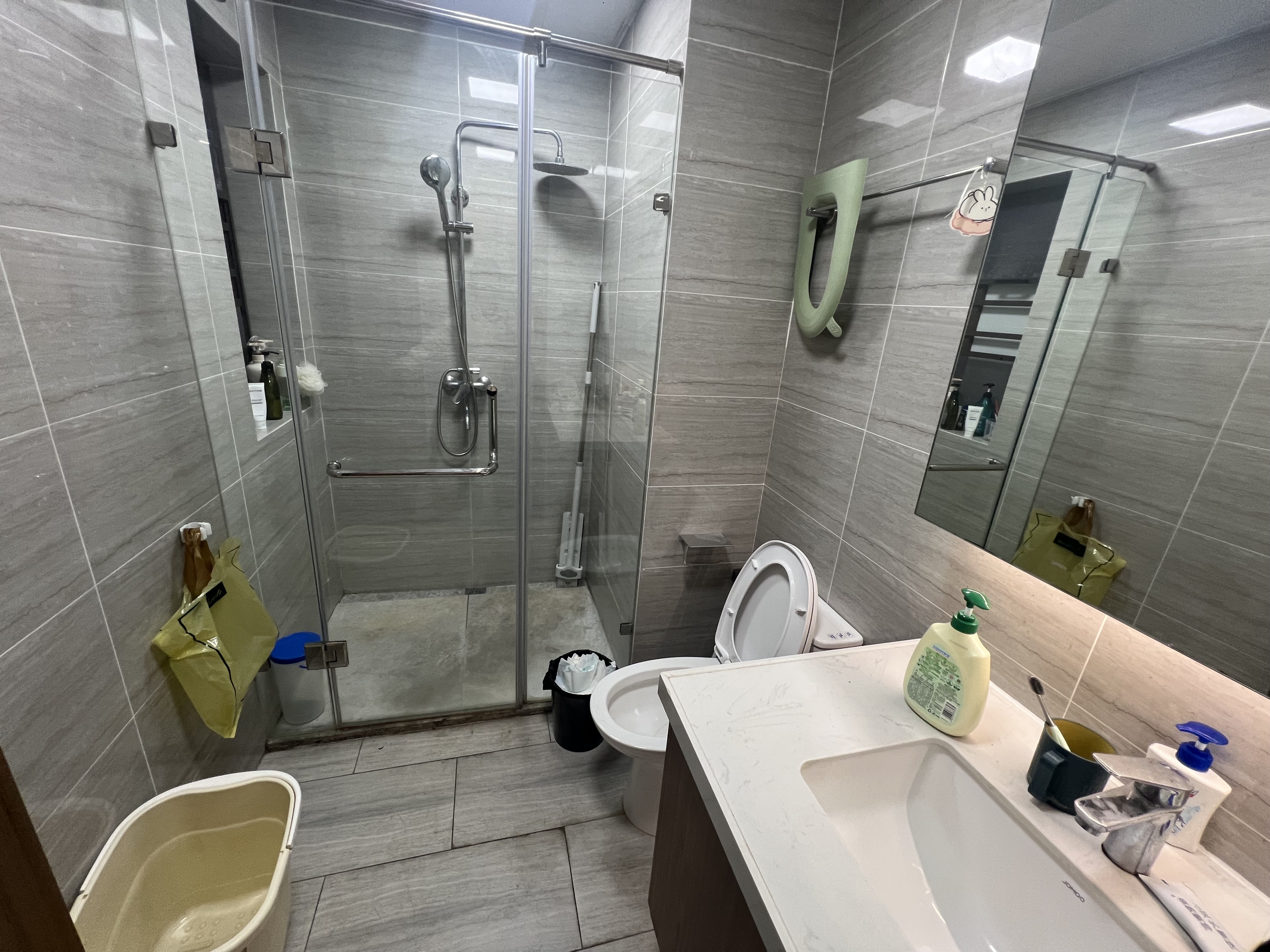 海航豪庭南苑  3室2厅2卫    5000.0元/月室内图