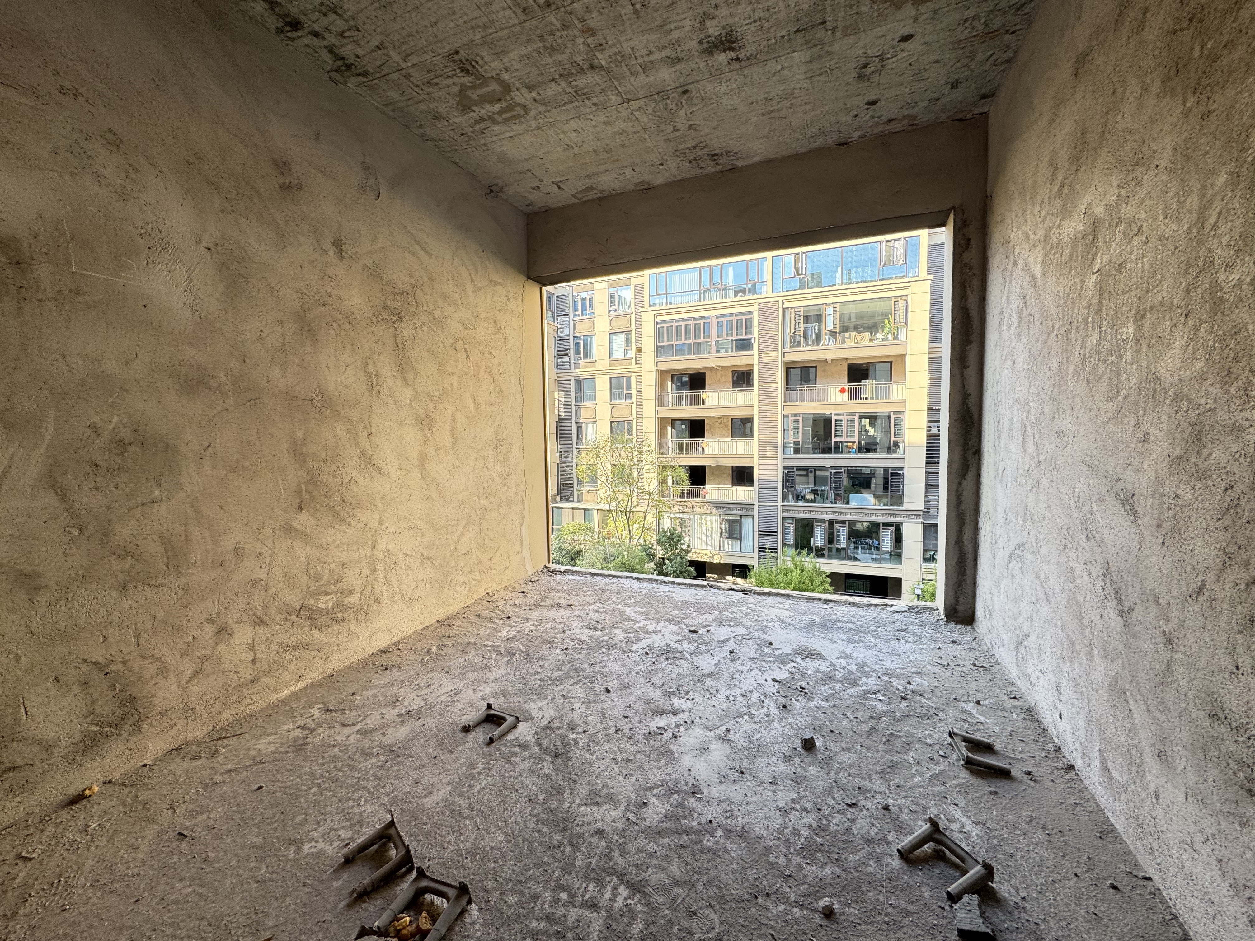 壹号院子 4室2厅2卫 88.0万 壹号院子 4室2厅2卫 88.0万室内图