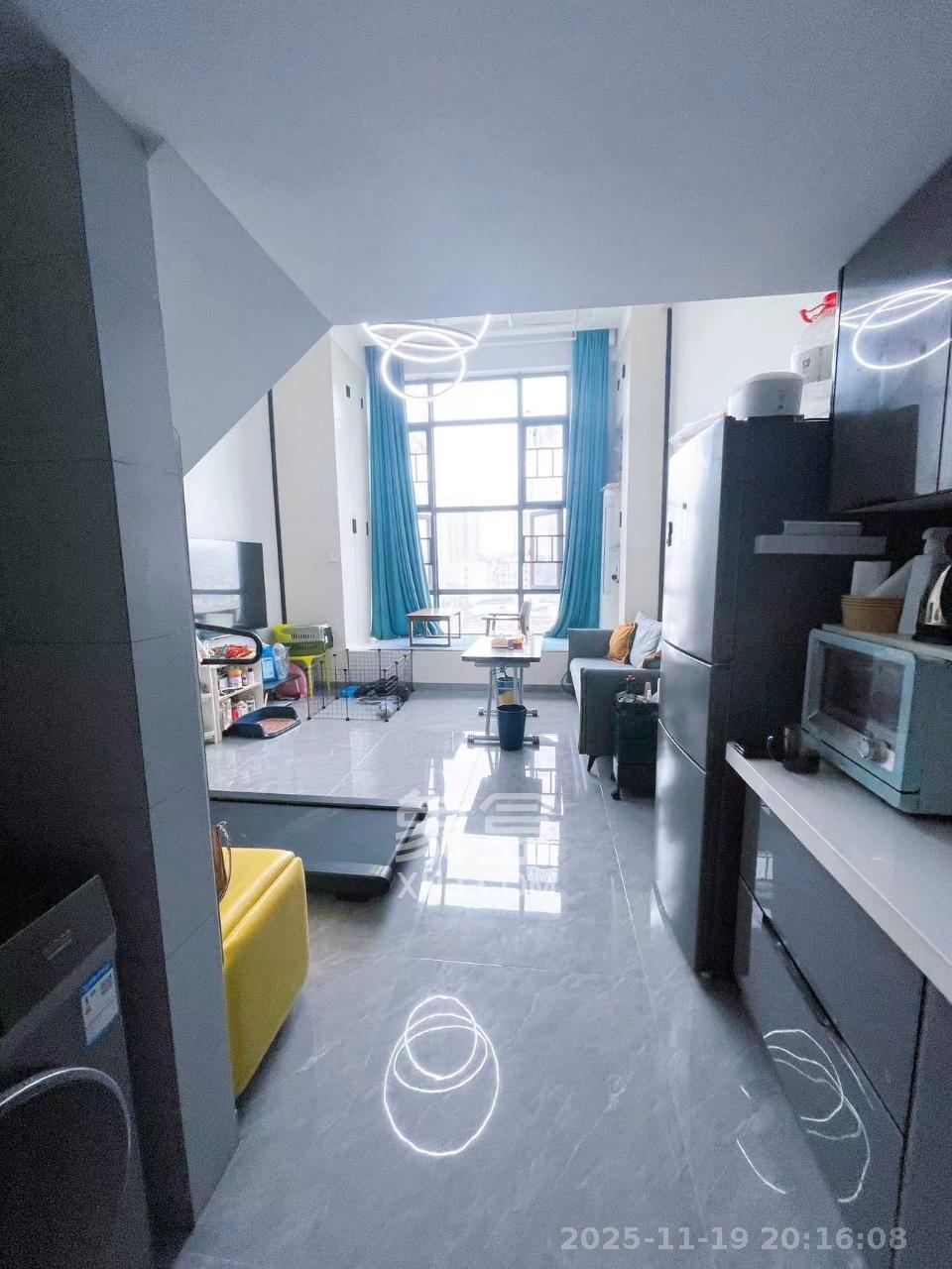 荣盛花语书苑 1室1厅1卫 1900.0元/月 荣盛花语书苑 1室1厅1卫 1900.0元/月室内图