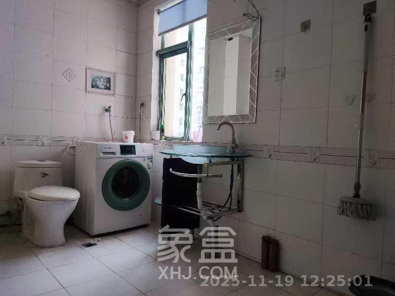 锦绣华天  3室2厅2卫    3000.0元/月室内图