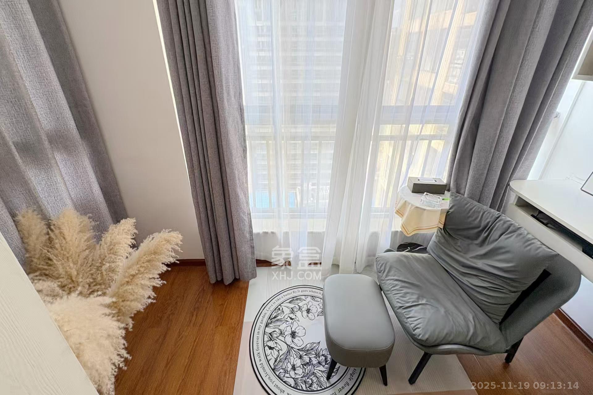 少帅府  1室1厅1卫    2200.0元/月室内图