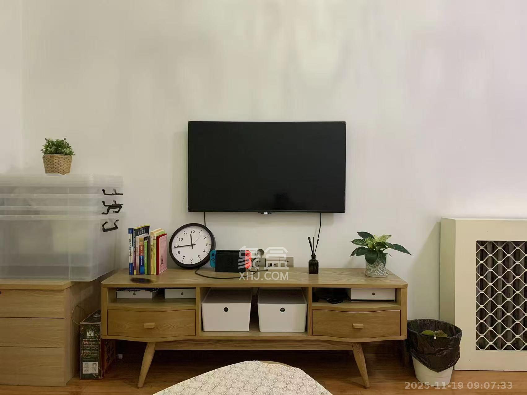 省政府机关二院 3室2厅1卫 2600.0元/月 省政府机关二院 3室2厅1卫 2600.0元/月室内图