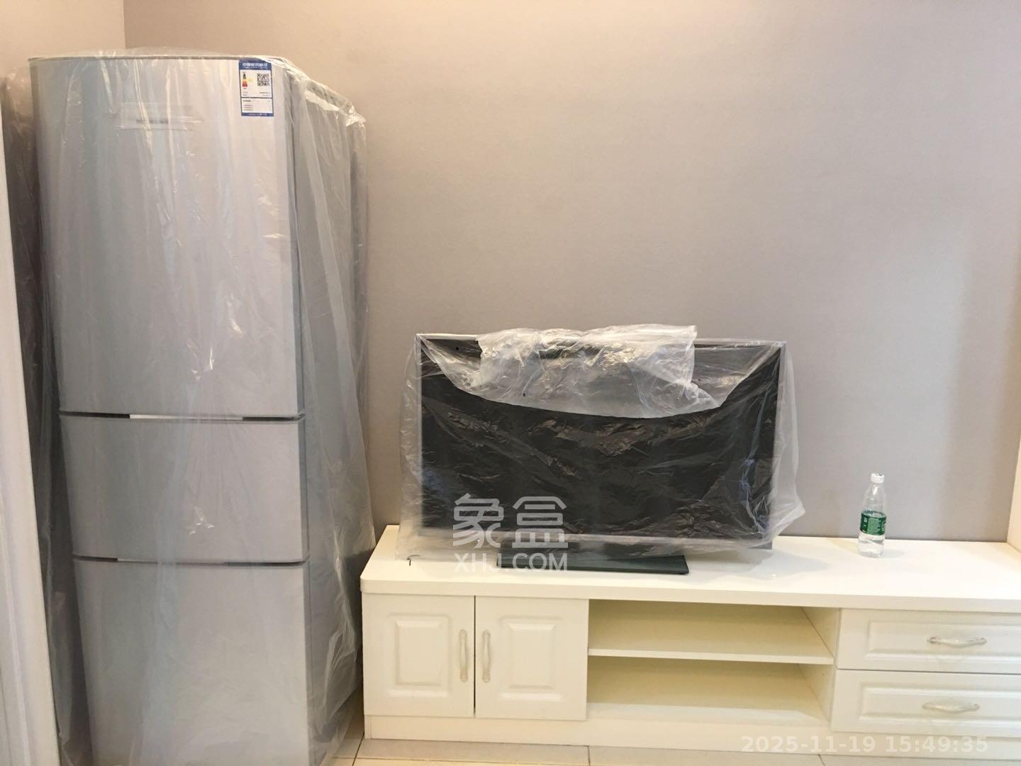 第六都(陆都小区) 1室1厅1卫 2000.0元/月 第六都(陆都小区) 1室1厅1卫 2000.0元/月室内图