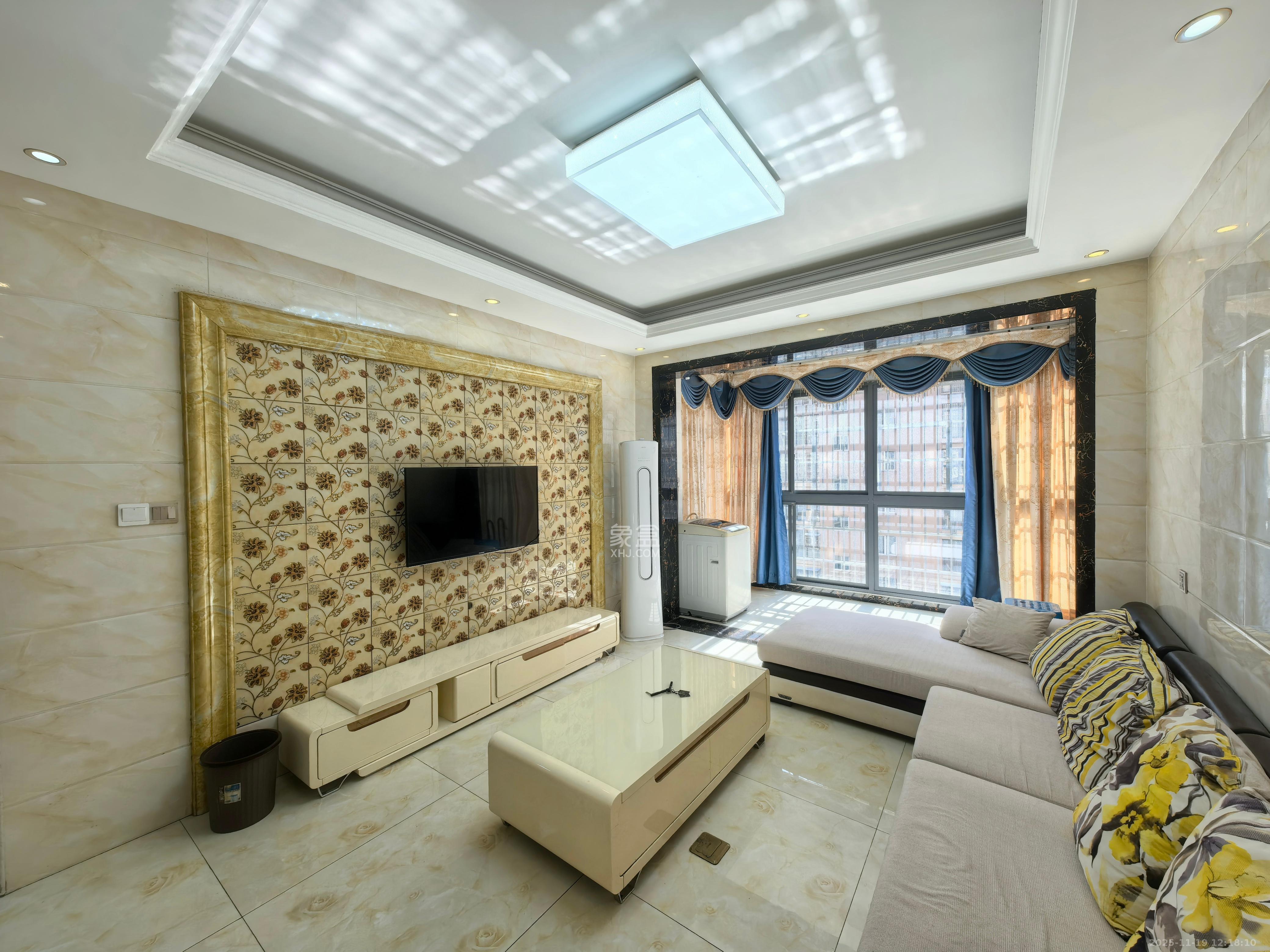 和沁园 2室2厅1卫 2000.0元/月 和沁园 2室2厅1卫 2000.0元/月室内图