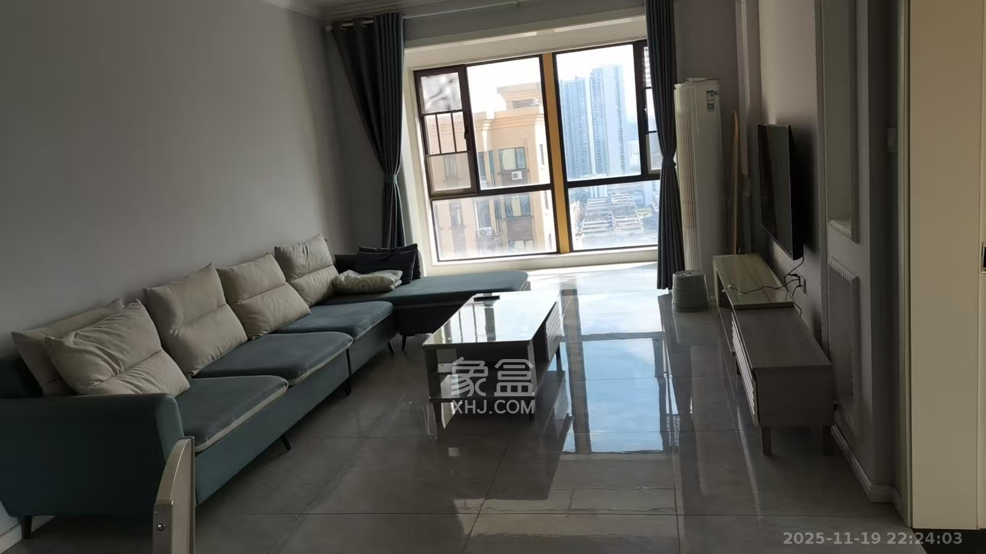 正旺国际铭城(正旺U公馆) 1室2厅1卫 2700.0元/月 正旺国际铭城(正旺U公馆) 1室2厅1卫 2700.0元/月室内图