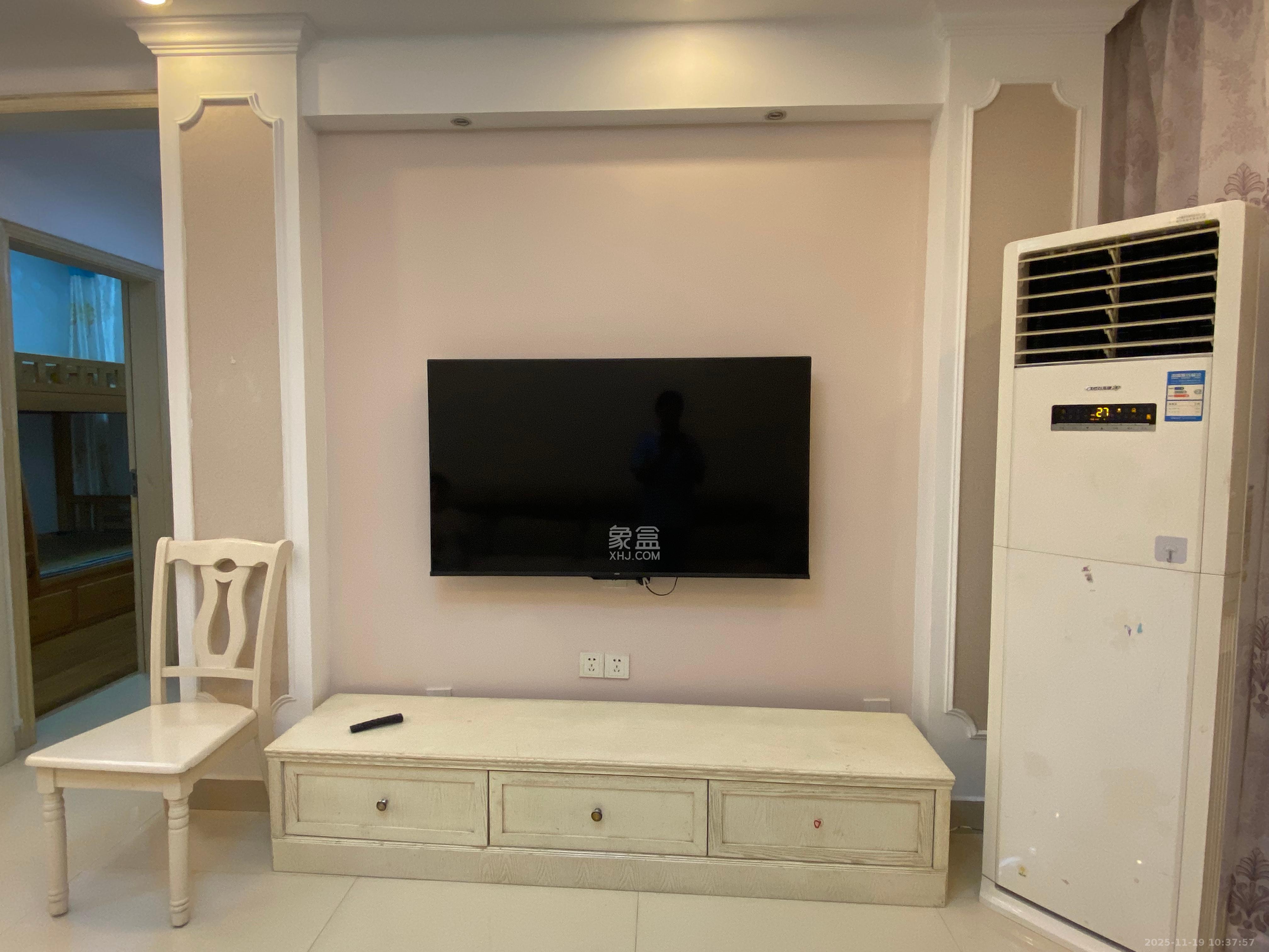 星城映象  2室2厅1卫    2300.0元/月室内图