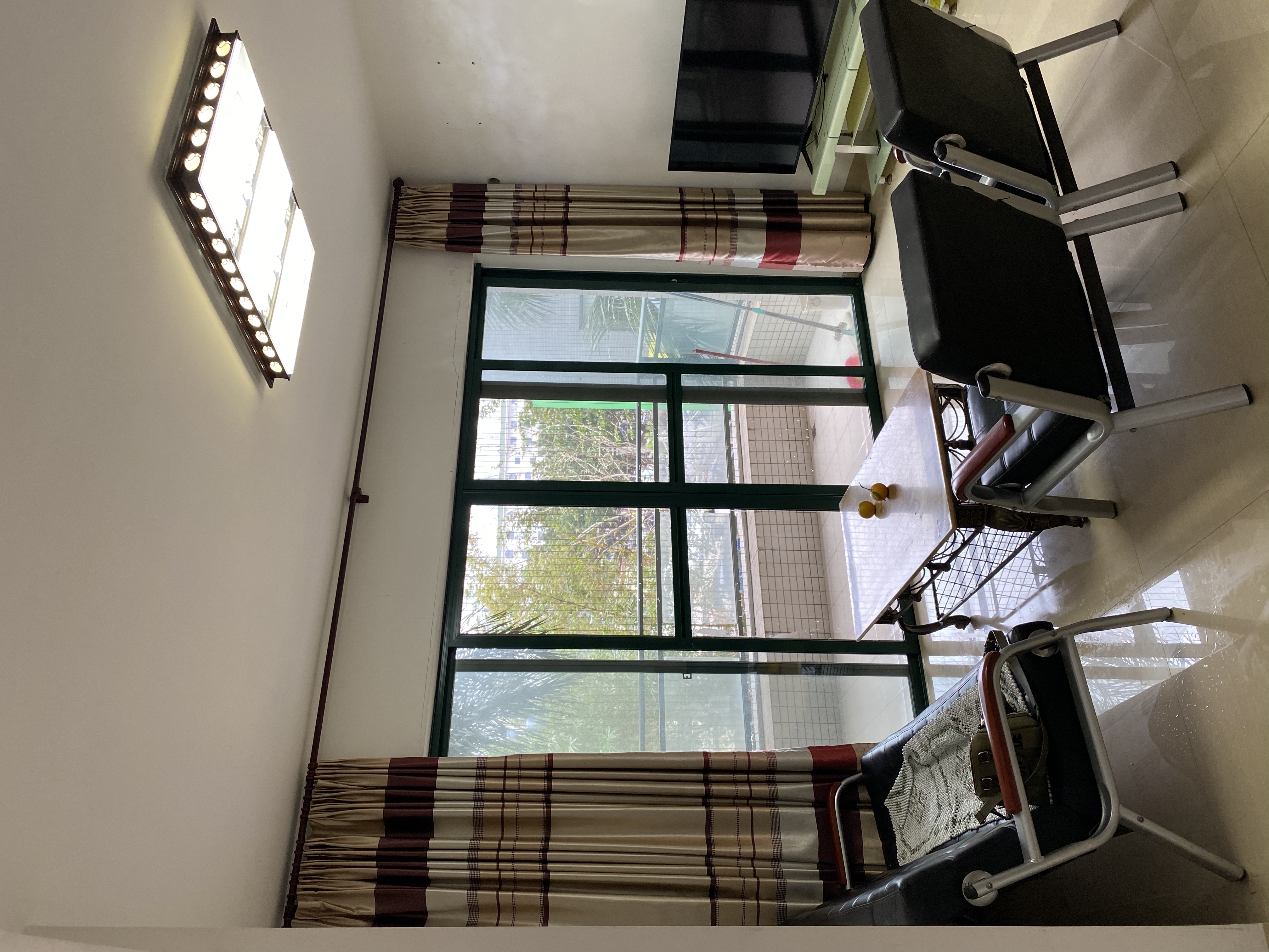 锦江丽都  2室2厅1卫    2600.0元/月